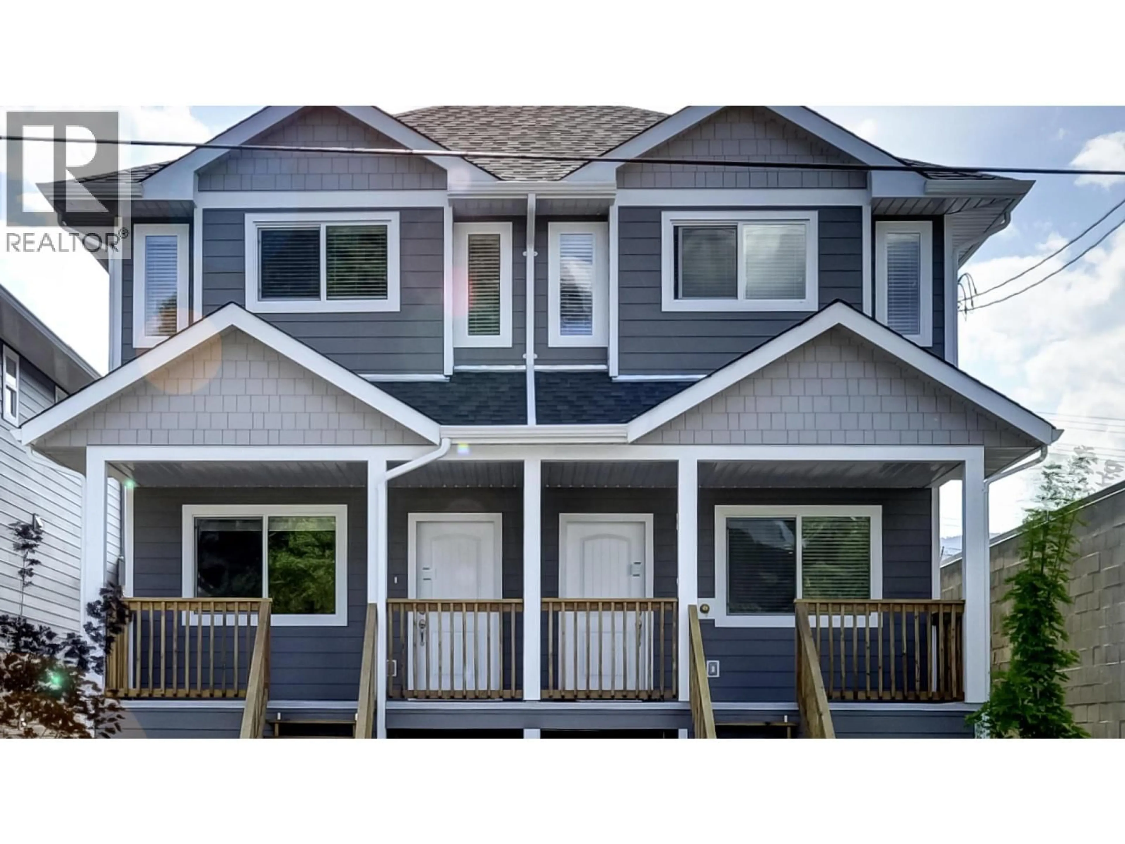Home with vinyl exterior material, street for 101 & 102 - 551 ELLIS STREET, Penticton British Columbia V2A4M4