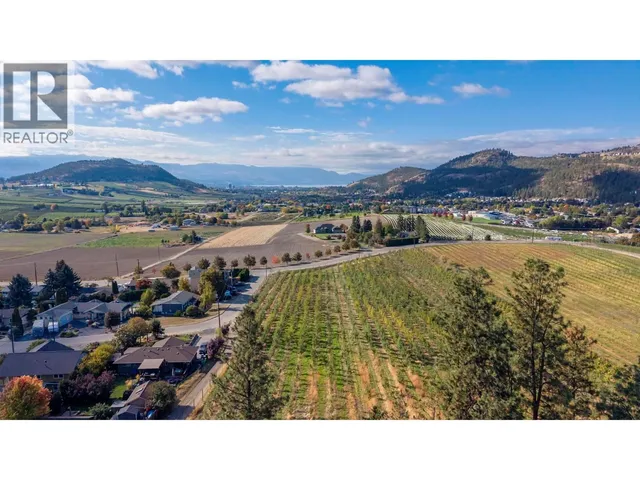 590 BRENDA ROAD, Kelowna 2