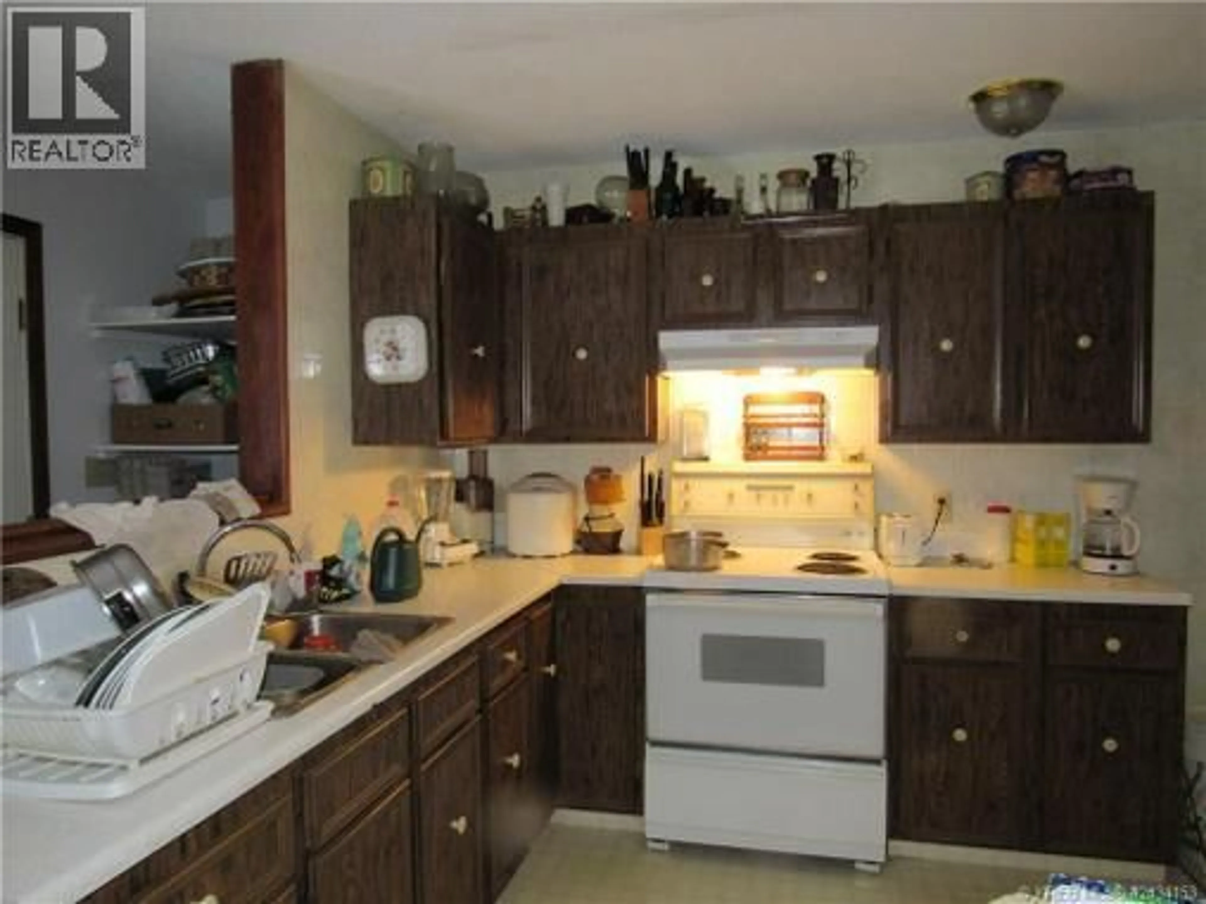 Standard kitchen, unknown for 2565 3A HIGHWAY, Castlegar British Columbia V1N4P5