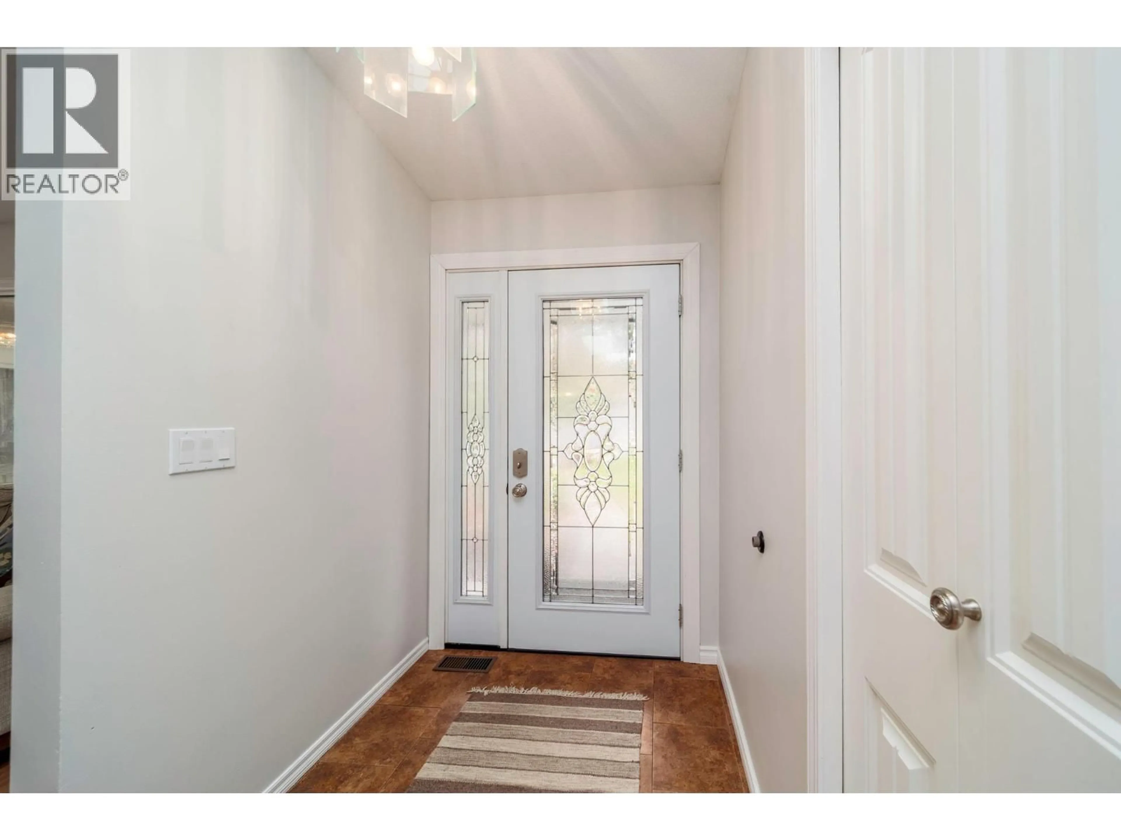 Indoor entryway for 10943 EVA ROAD, Lake Country British Columbia V4V1H4