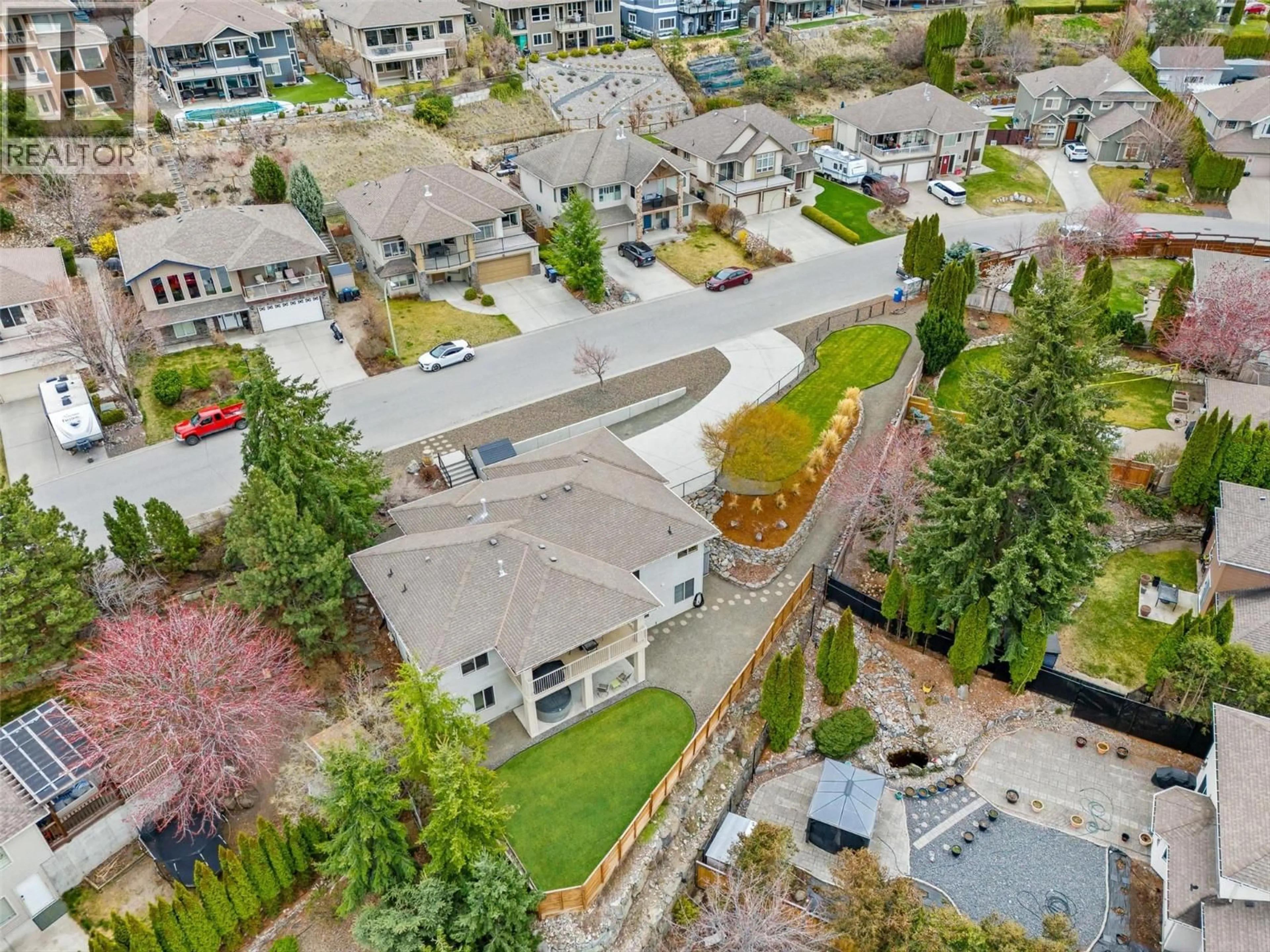 A pic from outside/outdoor area/front of a property/back of a property/a pic from drone, unknown for 5190 COBBLE CRESCENT, Kelowna British Columbia V1W4Y8