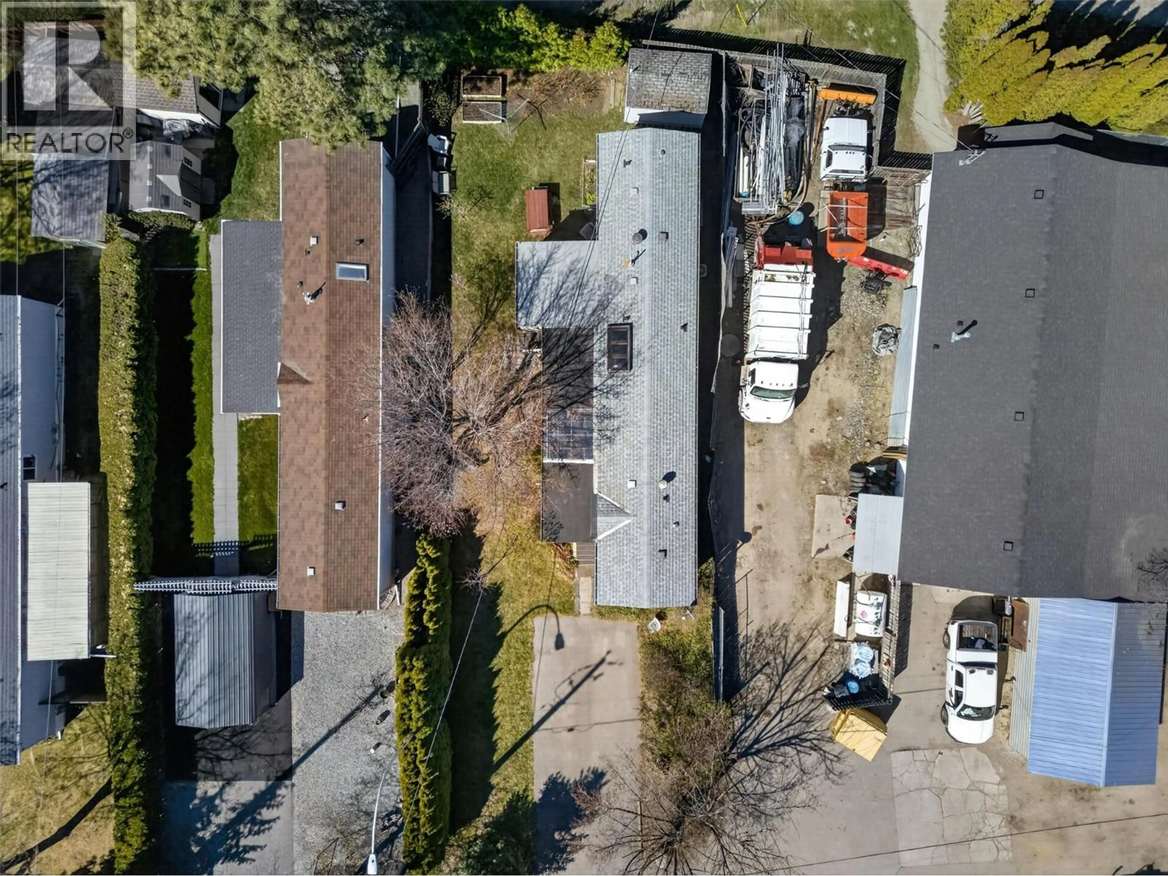 A pic from outside/outdoor area/front of a property/back of a property/a pic from drone, street for 284 - 1999 HIGHWAY 97S OTHER, Kelowna British Columbia V1Z1B2