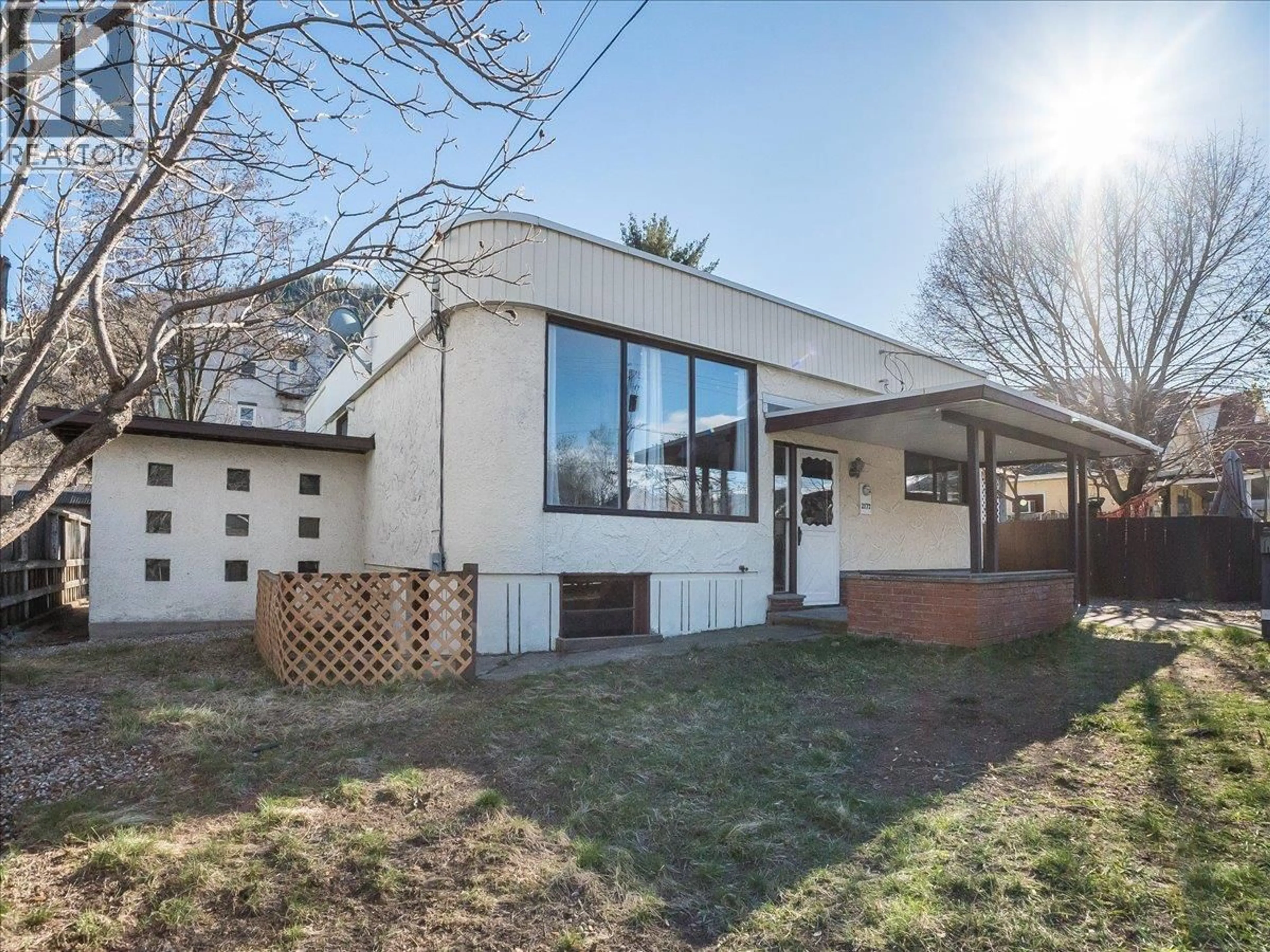 Unknown for 2172 SECOND AVENUE, Trail British Columbia V1N1N5