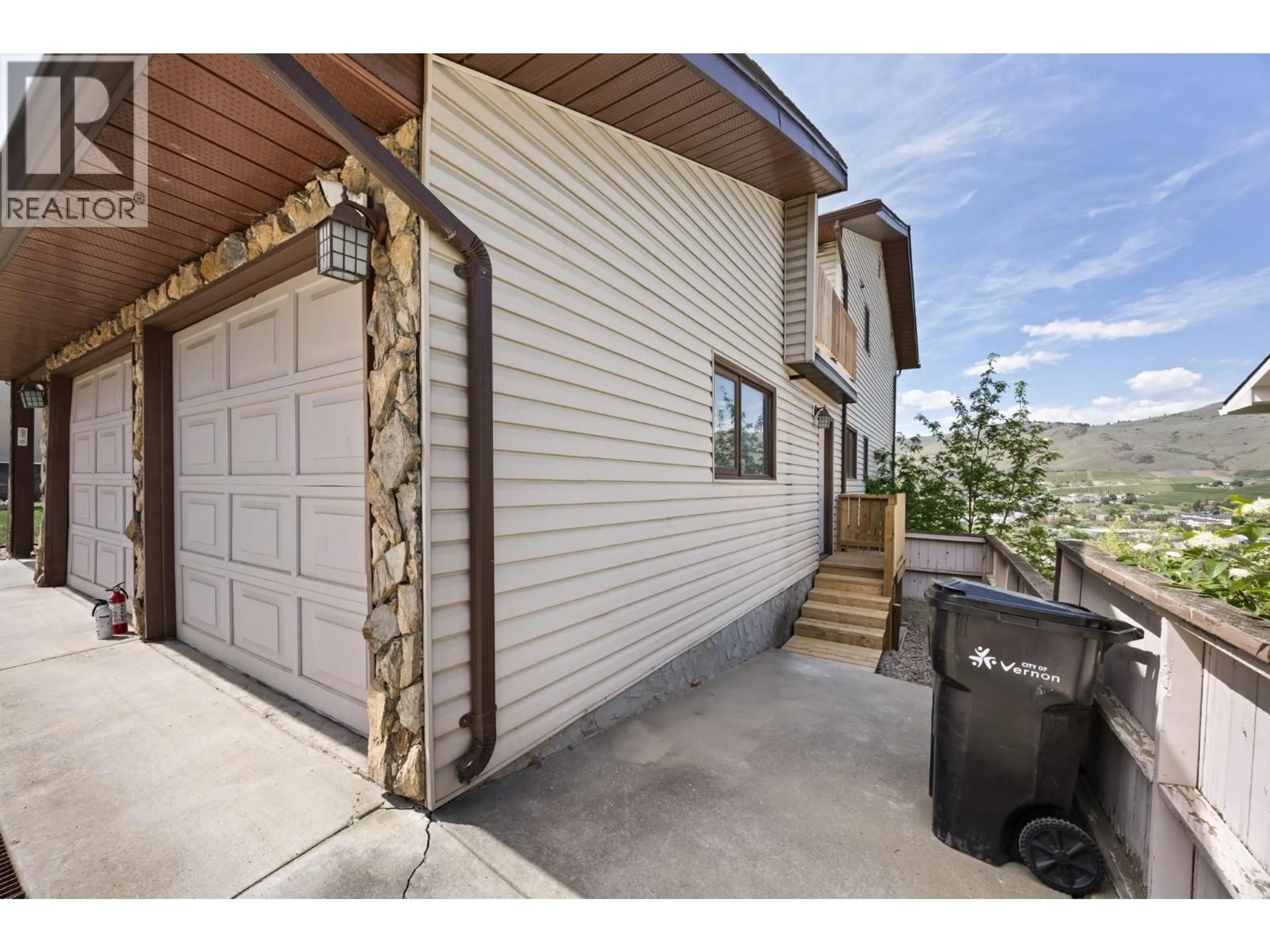 Unknown for 4015 15TH CRESCENT, Vernon British Columbia V1T7H5