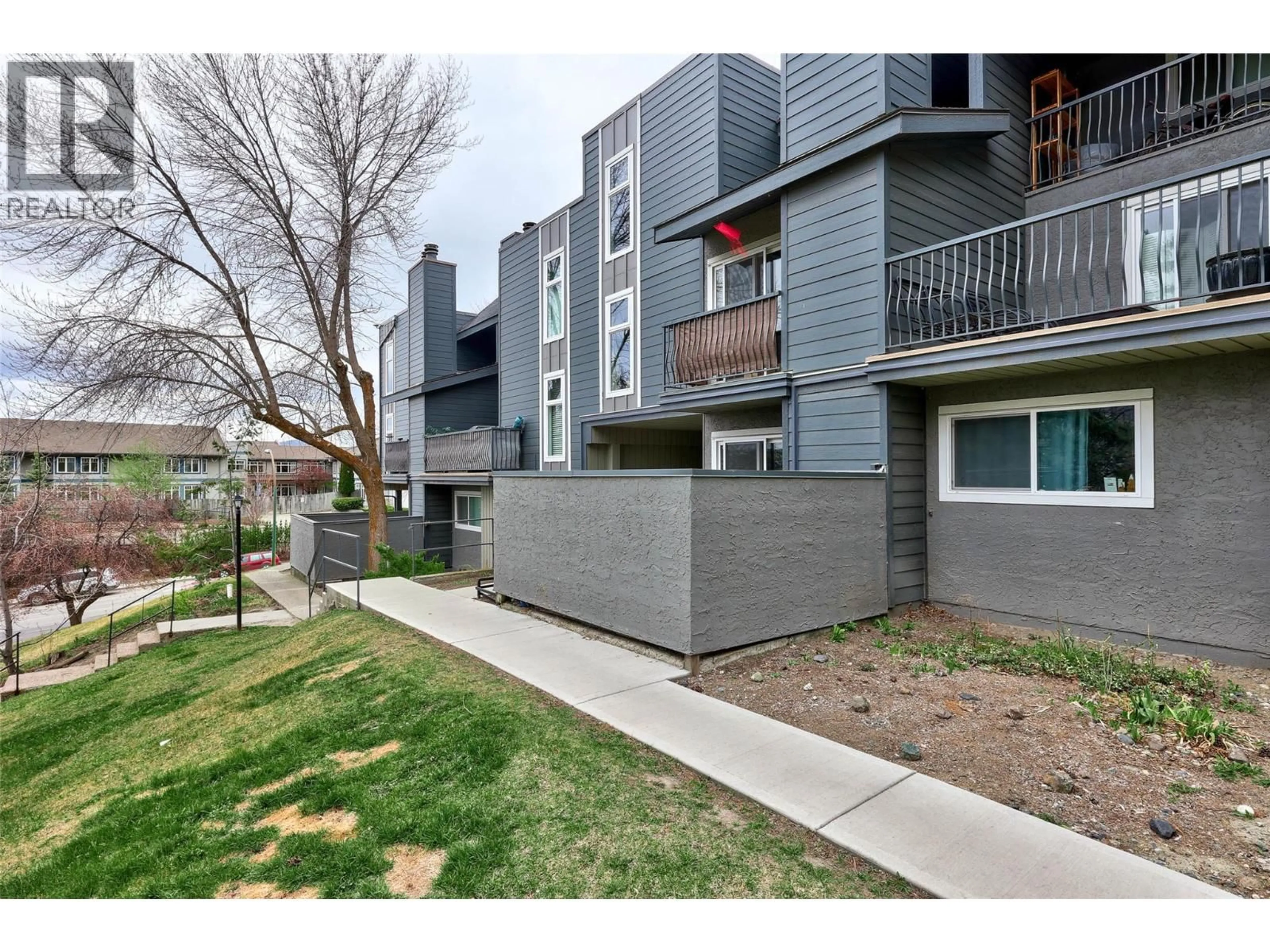Patio, street for 9 - 1221 HUGH ALLAN DRIVE, Kamloops British Columbia V1S1M7
