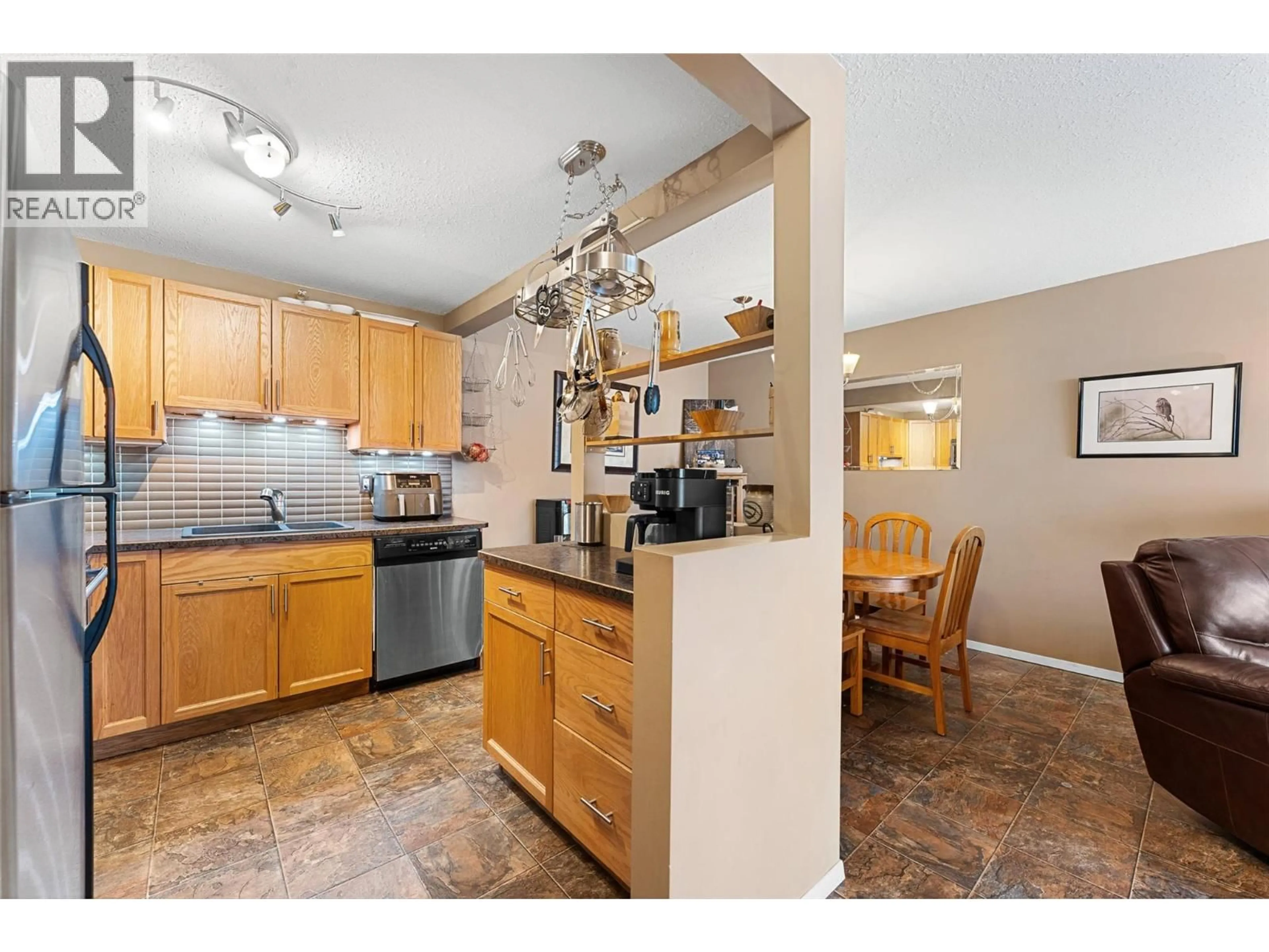 Open concept kitchen, unknown for 205 - 284 YORTKON AVENUE, Penticton British Columbia V2A3V5