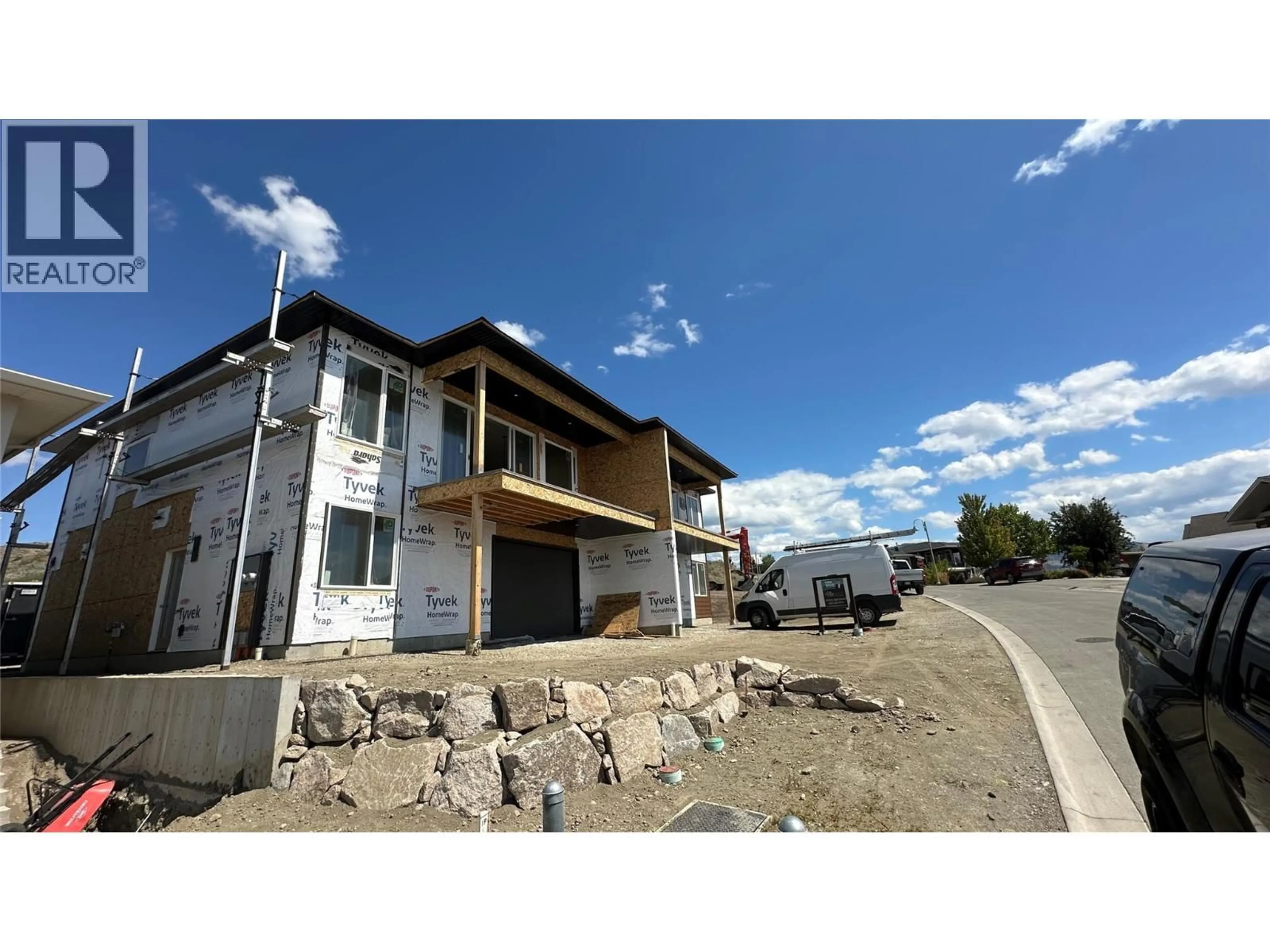 A pic from outside/outdoor area/front of a property/back of a property/a pic from drone, building for 4305 PAINTED TURTLE DRIVE, Vernon British Columbia V1T9W4