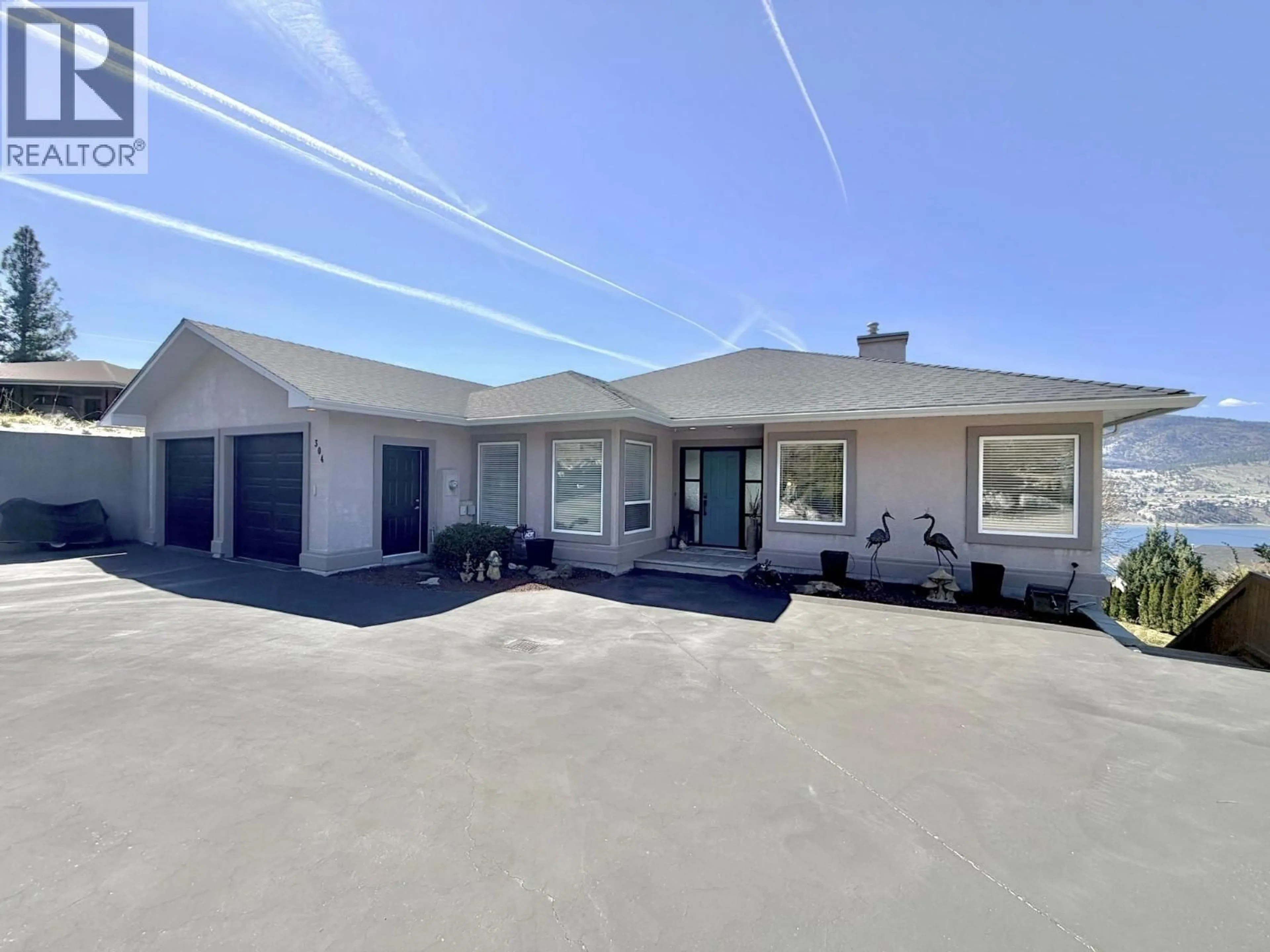 Home with vinyl exterior material, unknown for 304 ONE QUAIL PLACE, Okanagan Falls British Columbia V0H1R0