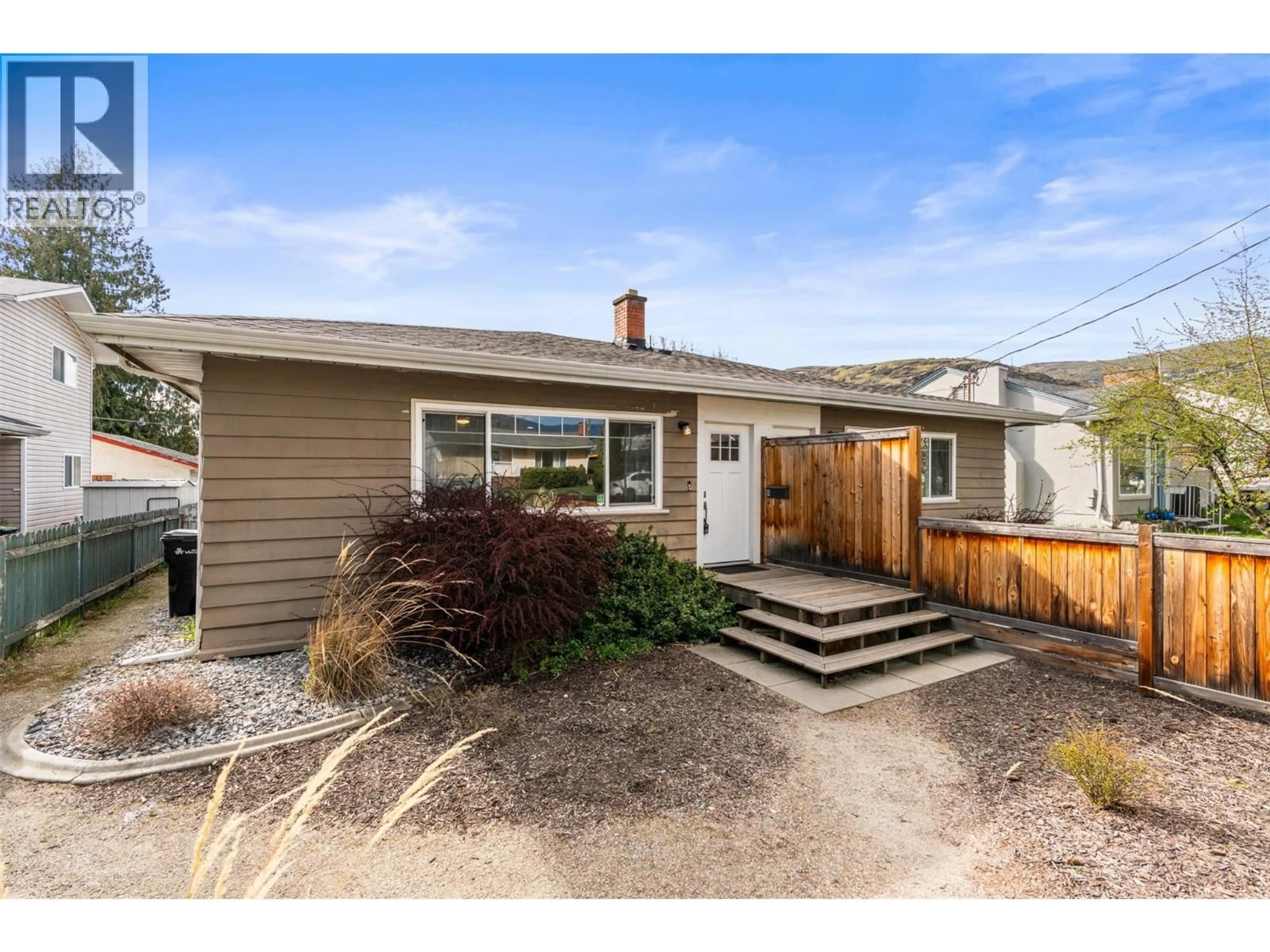 Home with vinyl exterior material, street for 2706 38 STREET, Vernon British Columbia V1T6H4