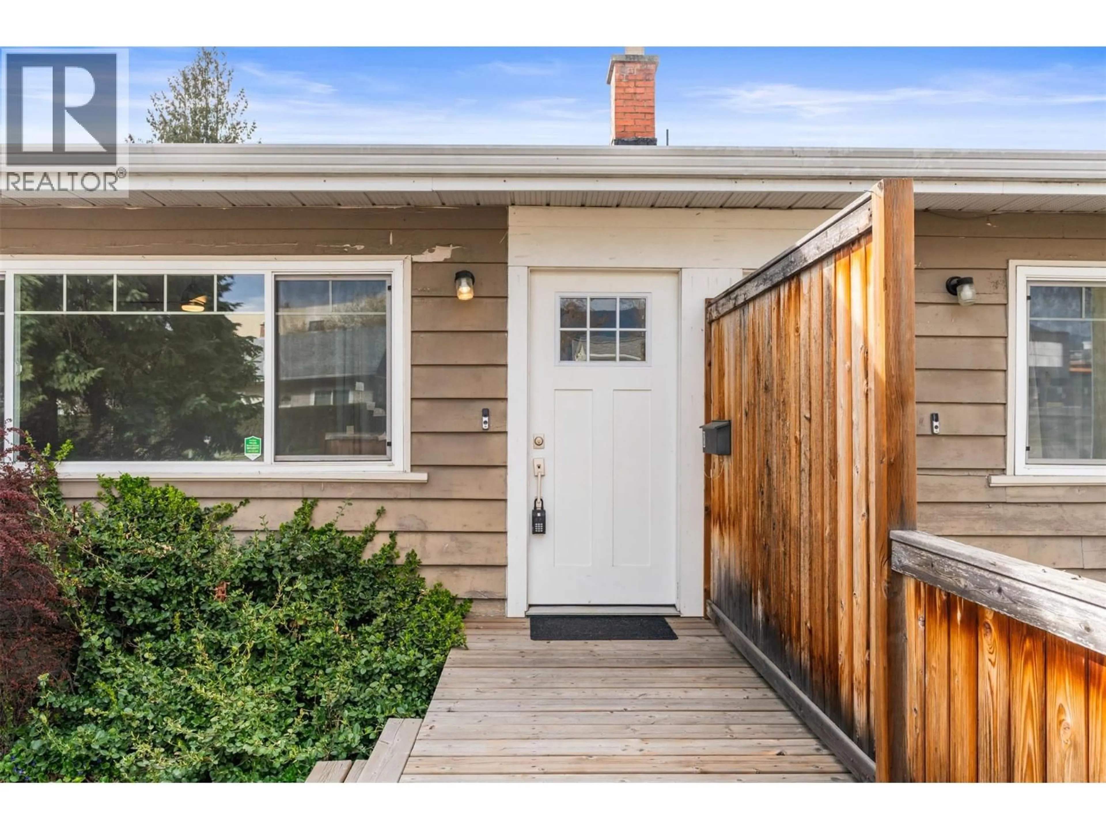 Unknown for 2706 38 STREET, Vernon British Columbia V1T6H4