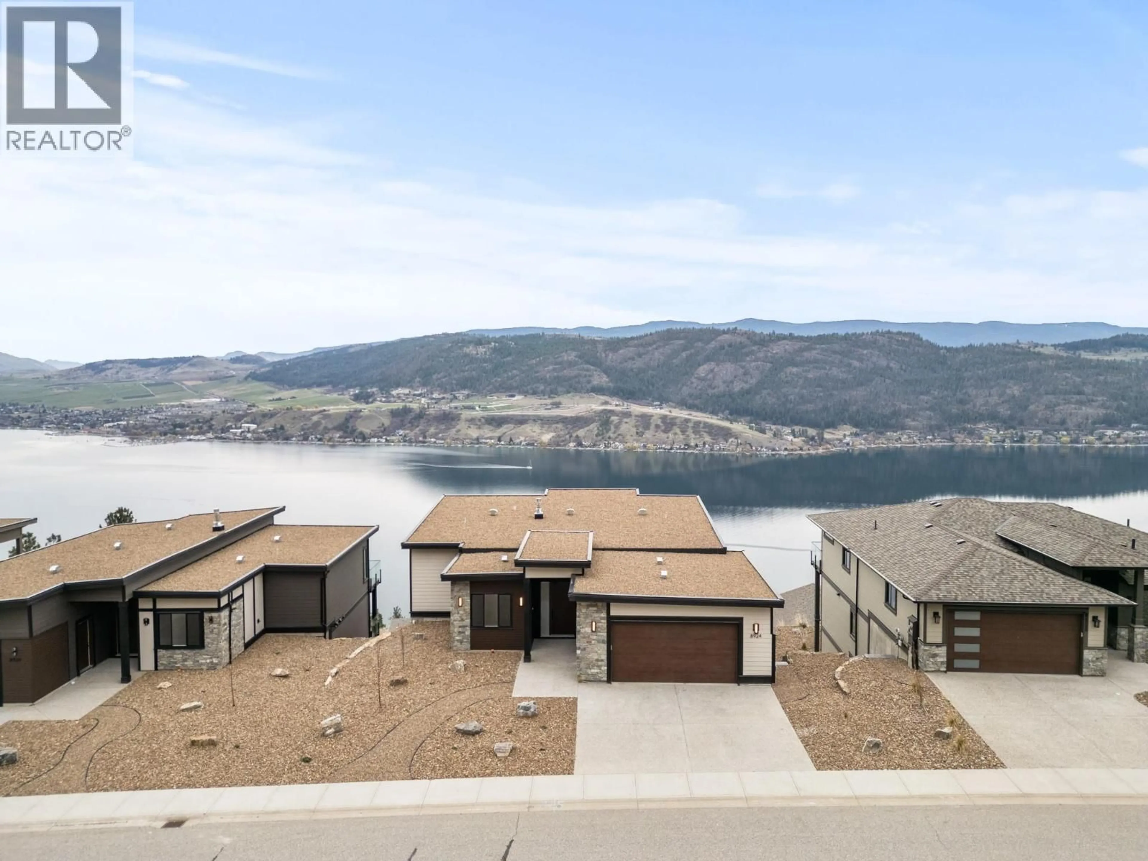 A pic from outside/outdoor area/front of a property/back of a property/a pic from drone, water/lake/river/ocean view for 8924 TAVISTOCK ROAD, Vernon British Columbia V1H2L4