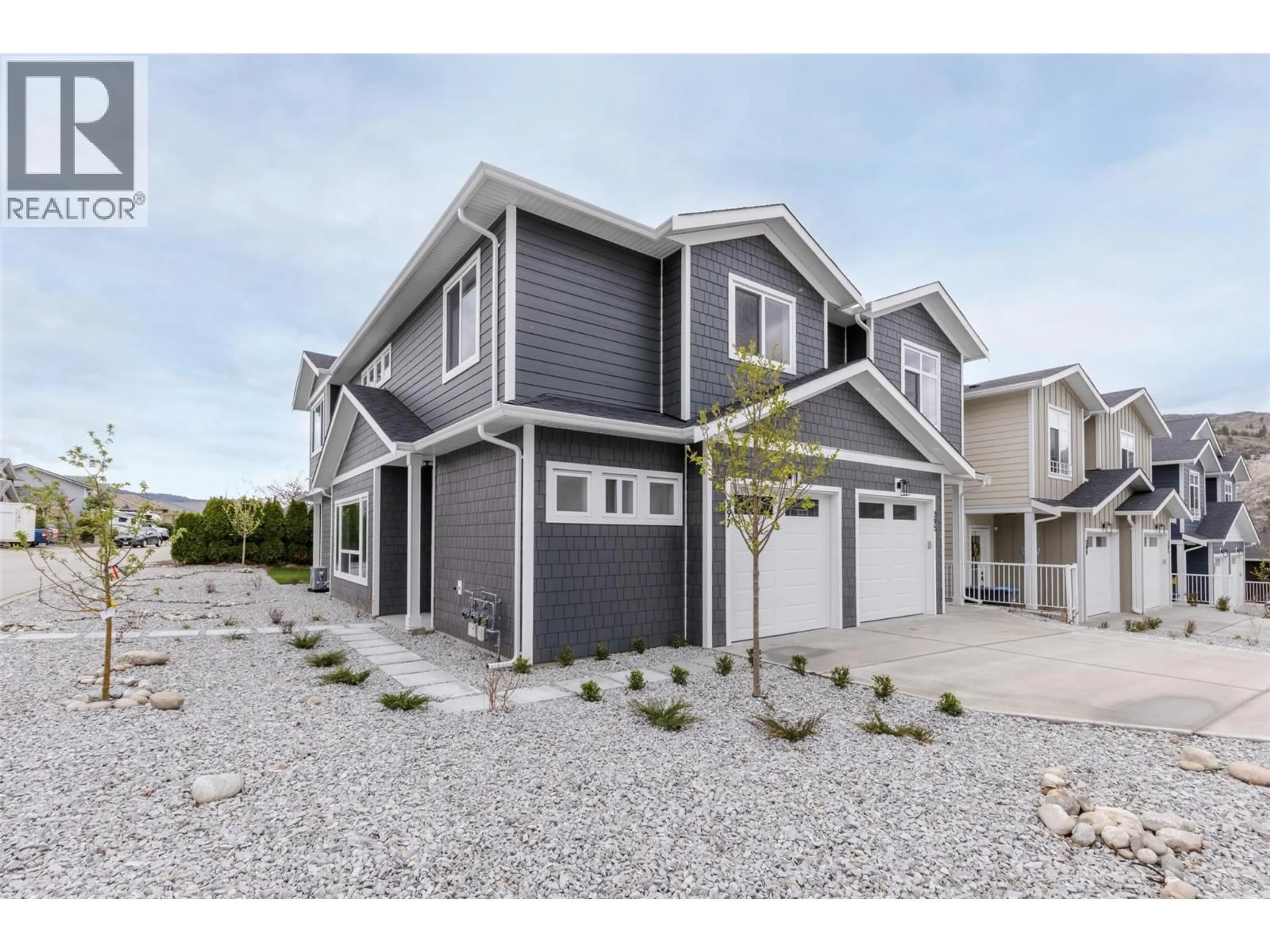 Home with vinyl exterior material, street for 397 CHARDONNAY AVENUE, Oliver British Columbia V0H1T4