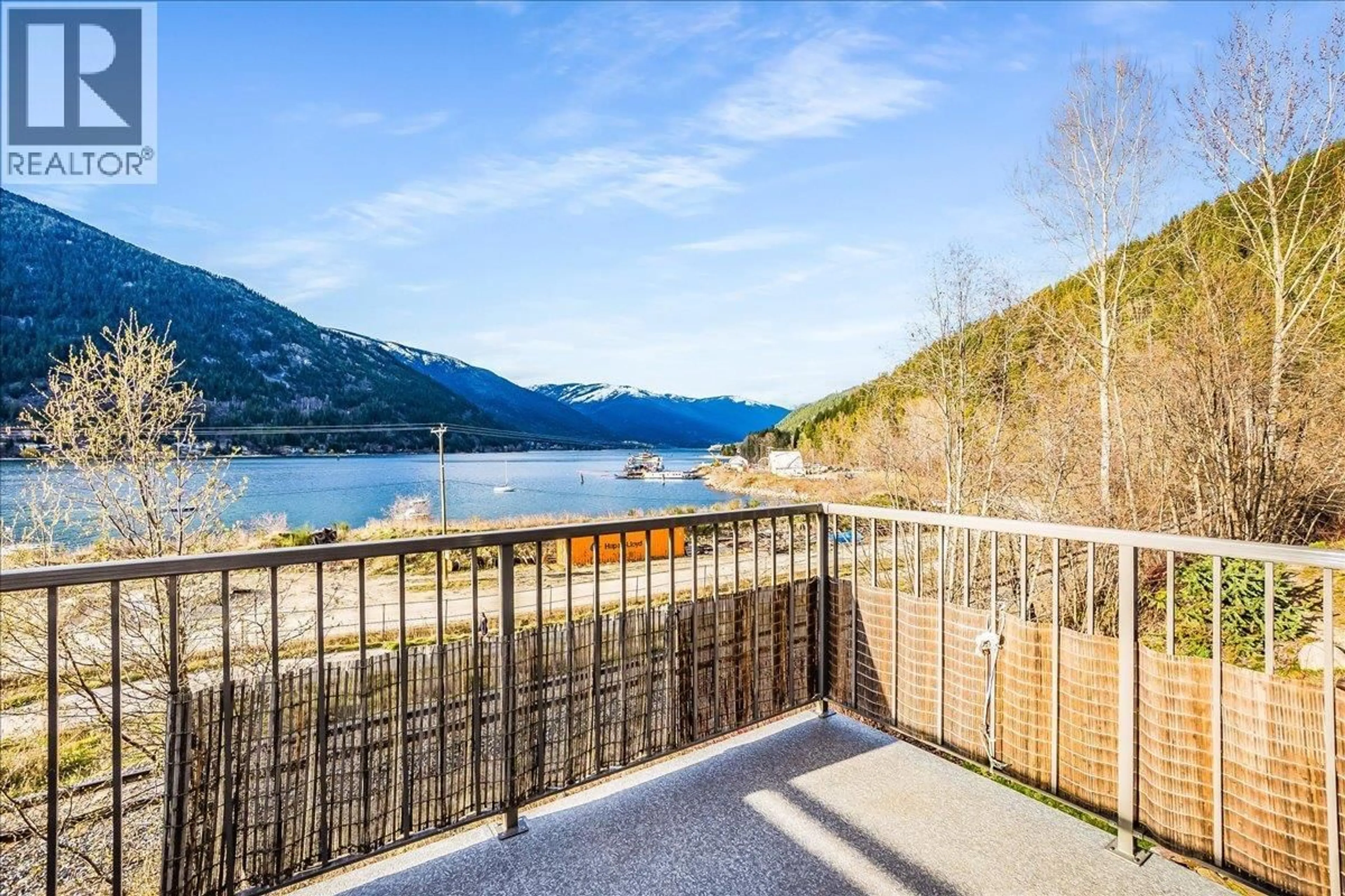 Patio, water/lake/river/ocean view for 25 - 1106 SEVENTH STREET, Nelson British Columbia V1L0A1