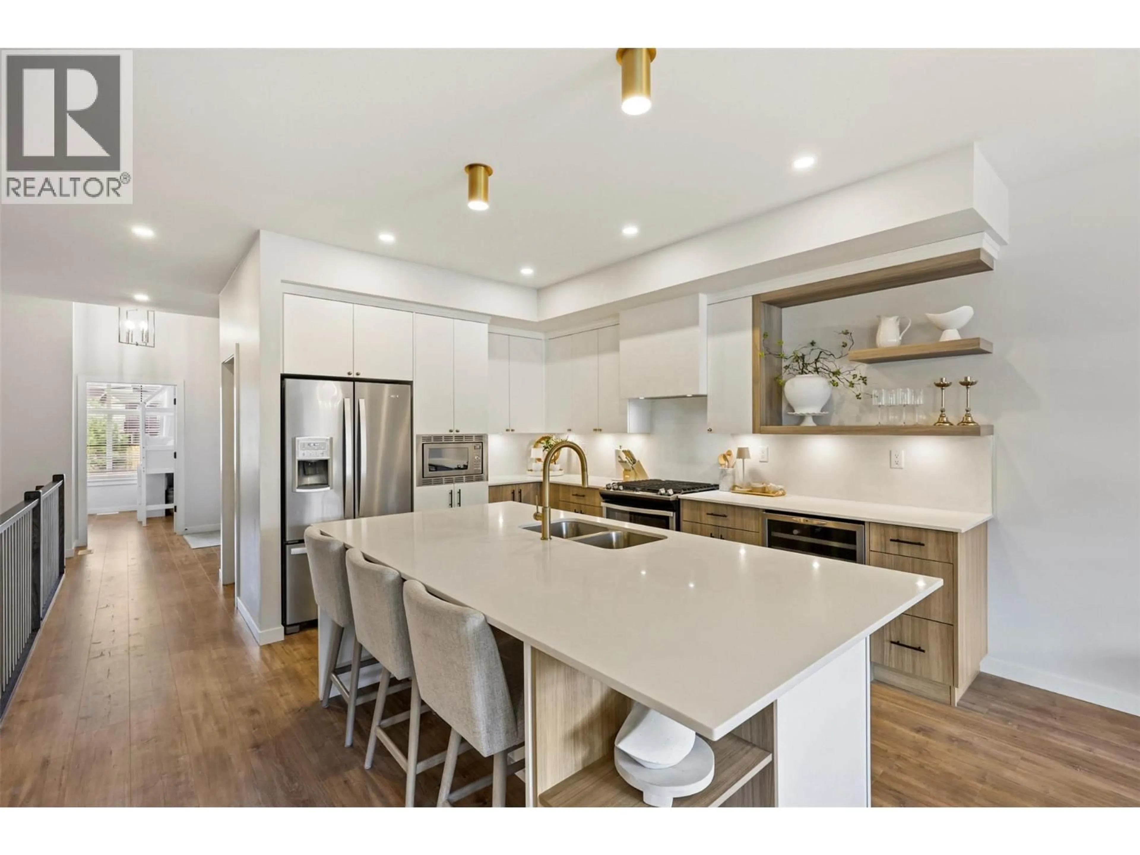 Open concept kitchen, unknown for 2 - 260 RUE CHEVAL NOIR OTHER, Kamloops British Columbia V1S0B3