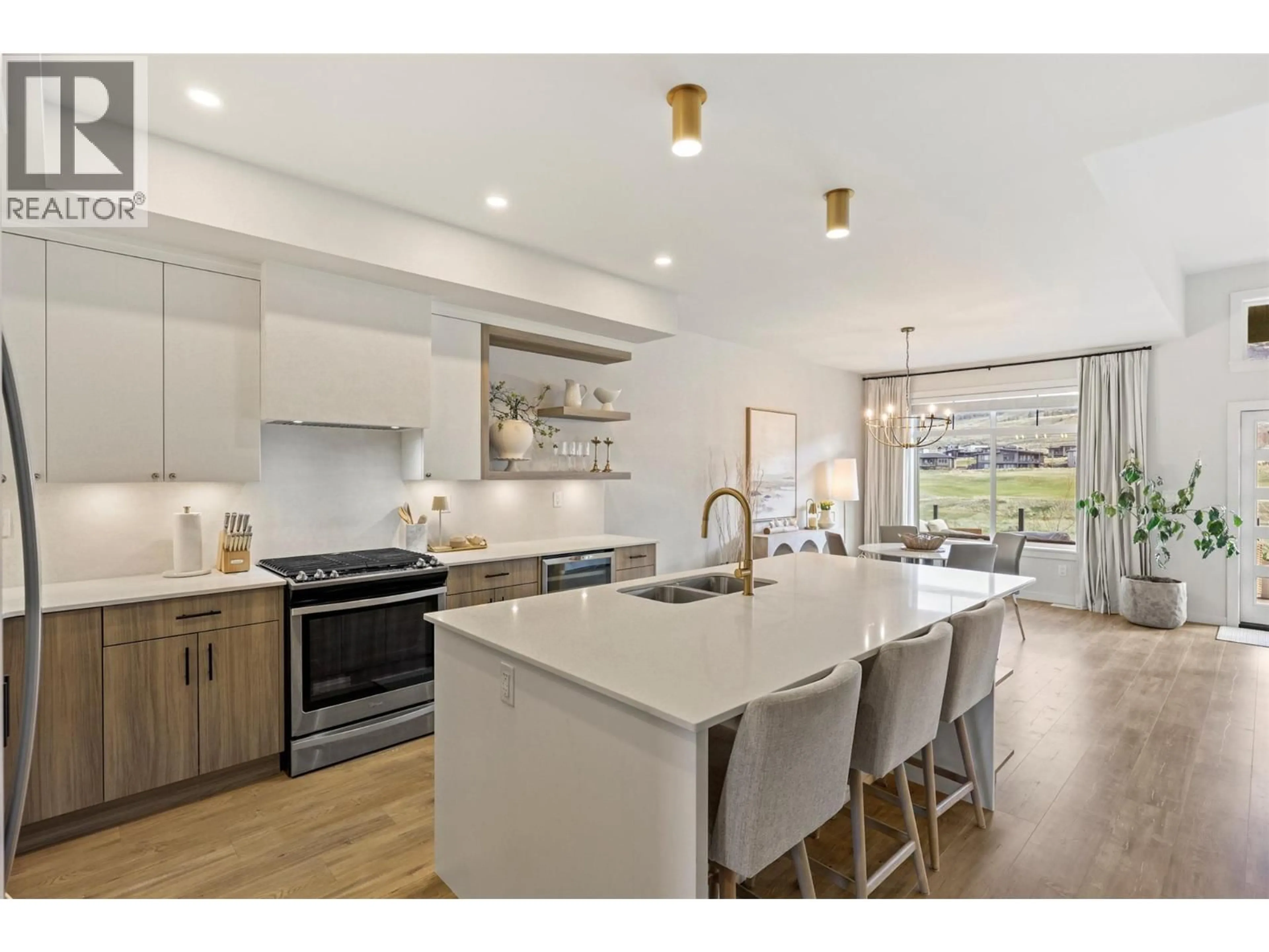 Open concept kitchen, unknown for 2 - 260 RUE CHEVAL NOIR OTHER, Kamloops British Columbia V1S0B3