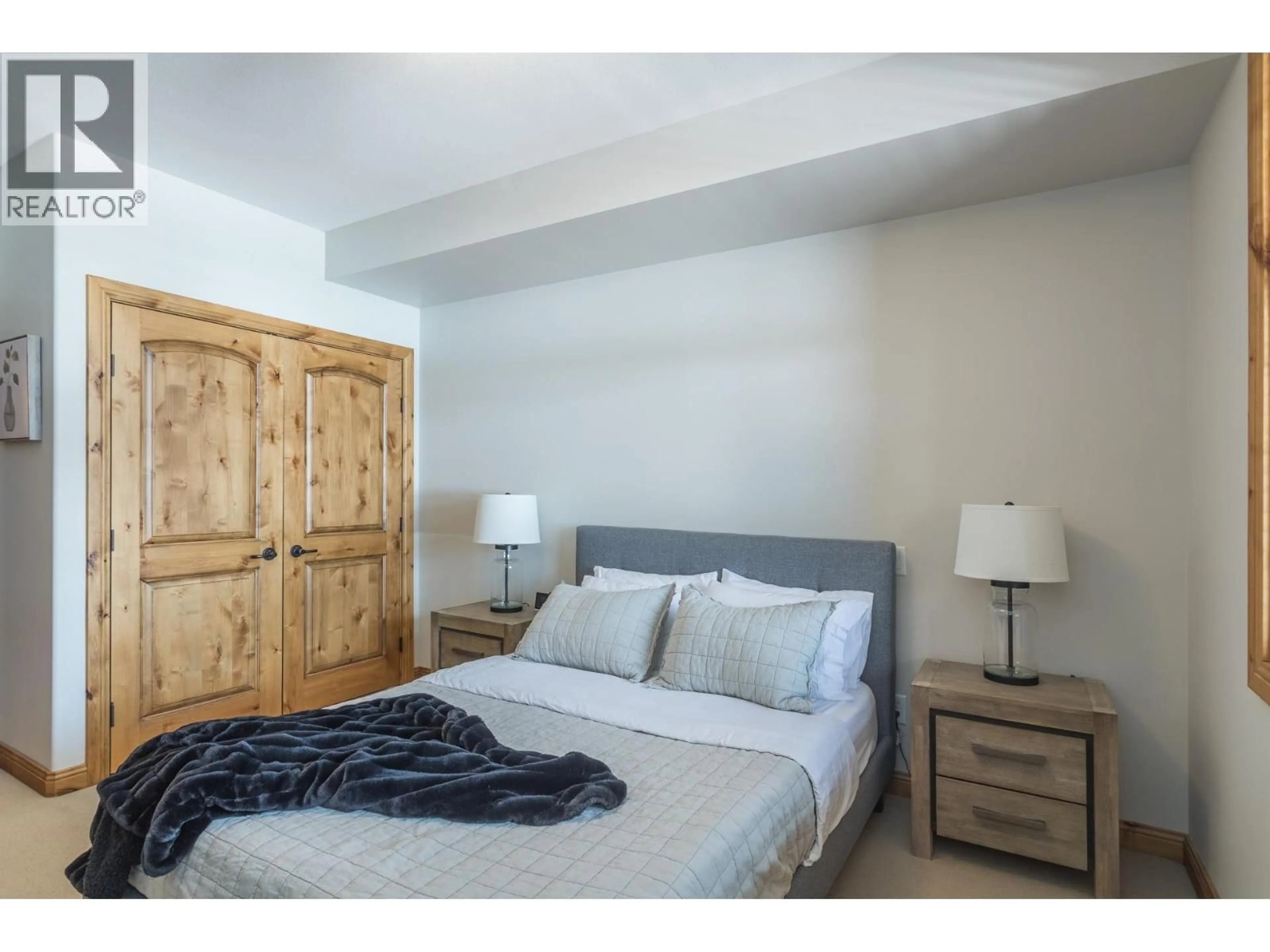 Bedroom with bed, unknown for 501 - 7700 PORCUPINE ROAD, Big White British Columbia V1P1T4