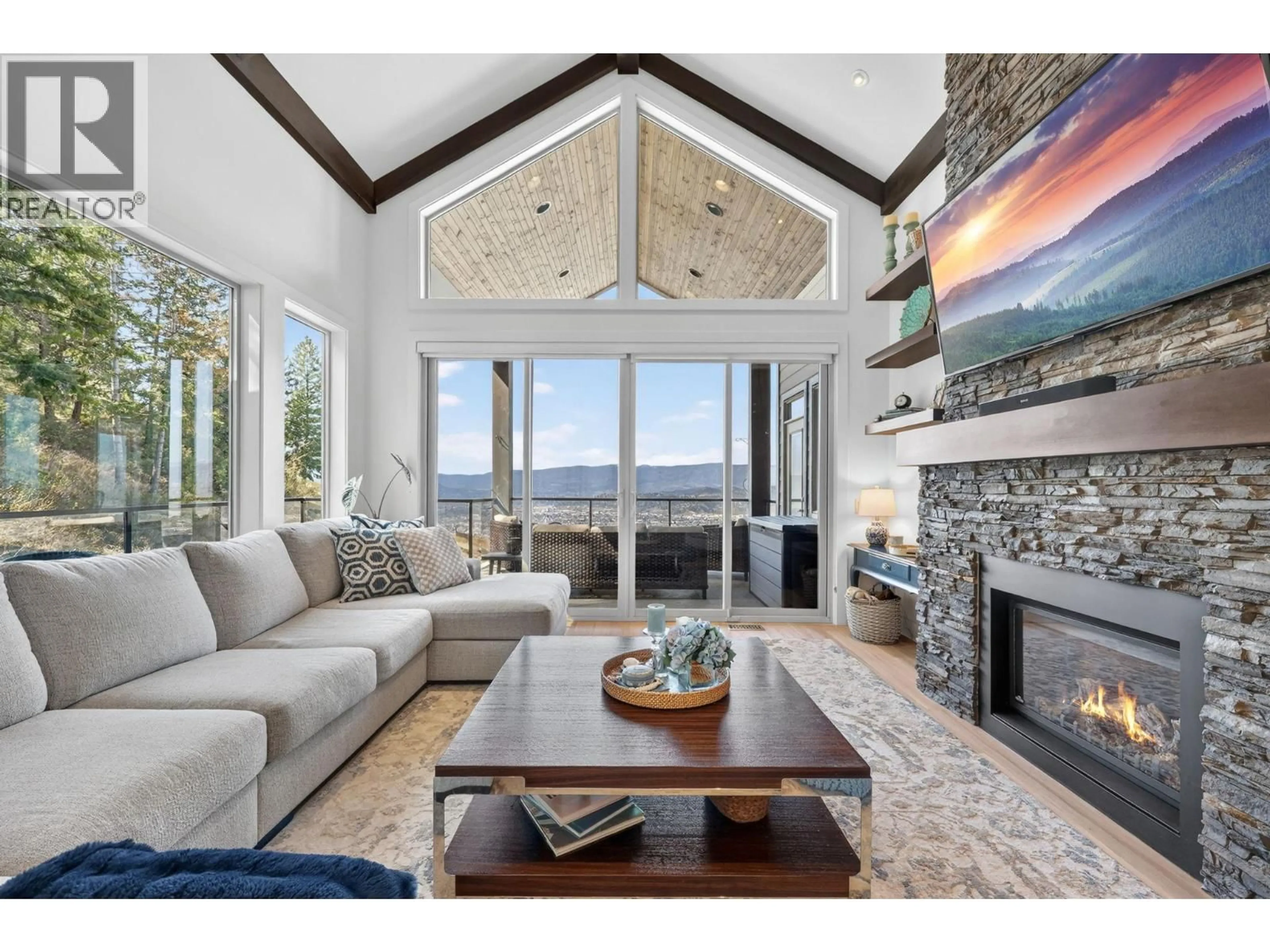 Living room with furniture, unknown for 414 PRESTWICK STREET, Kelowna British Columbia V1P1T1