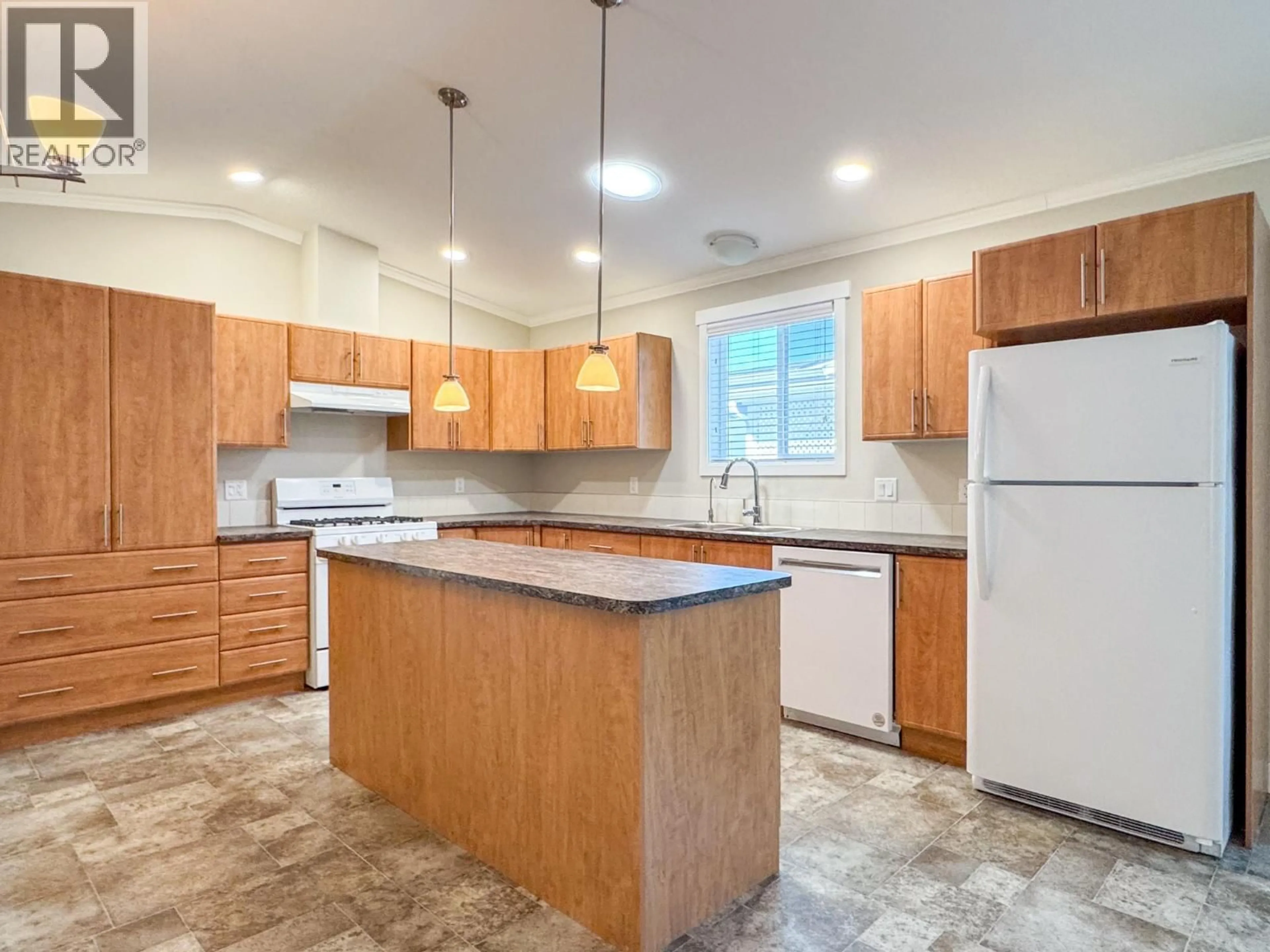 Open concept kitchen, unknown for 110B - 3591 OLD VERNON ROAD, Kelowna British Columbia V1X6P4