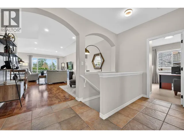3925 GALLAGHERS CIRCLE, Kelowna 4