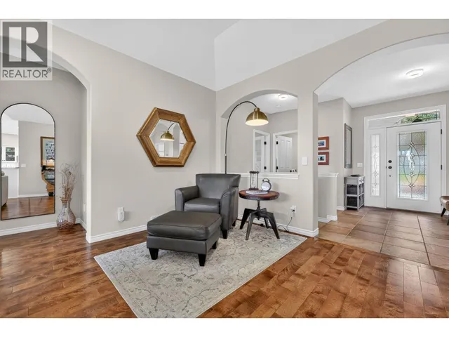 3925 GALLAGHERS CIRCLE, Kelowna 5