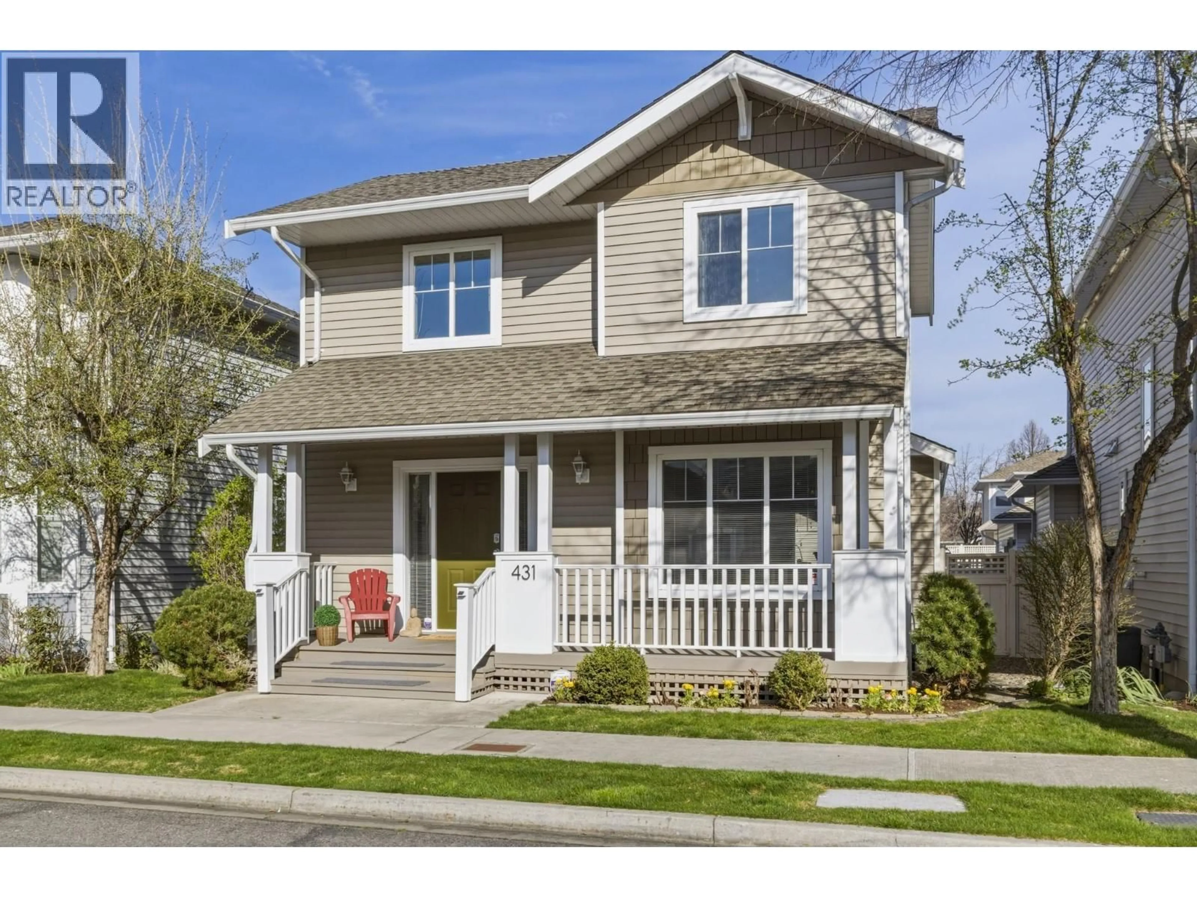 Home with vinyl exterior material, street for 431 - 665 COOK ROAD, Kelowna British Columbia V1W4T4
