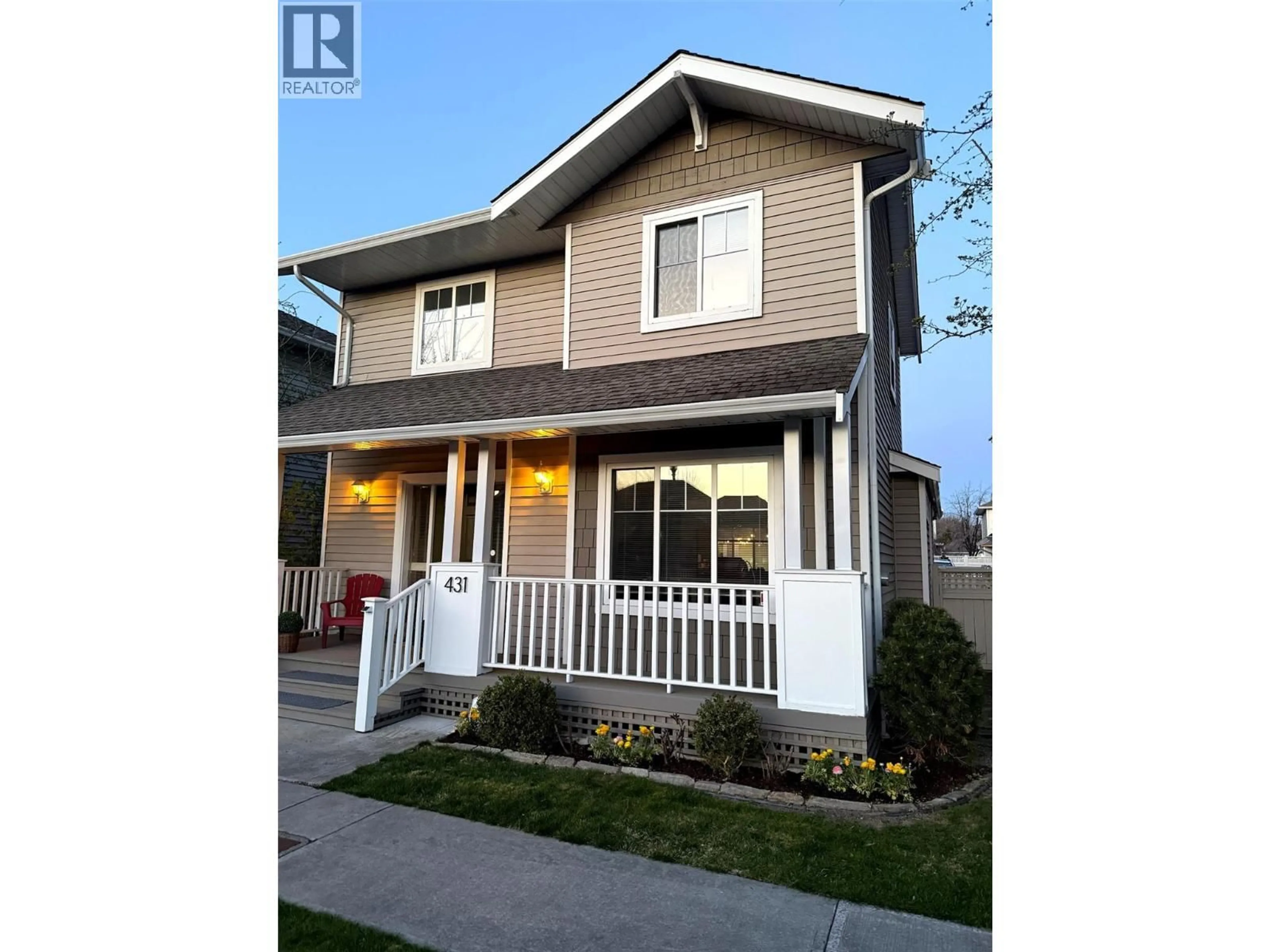 Home with vinyl exterior material, street for 431 - 665 COOK ROAD, Kelowna British Columbia V1W4T4