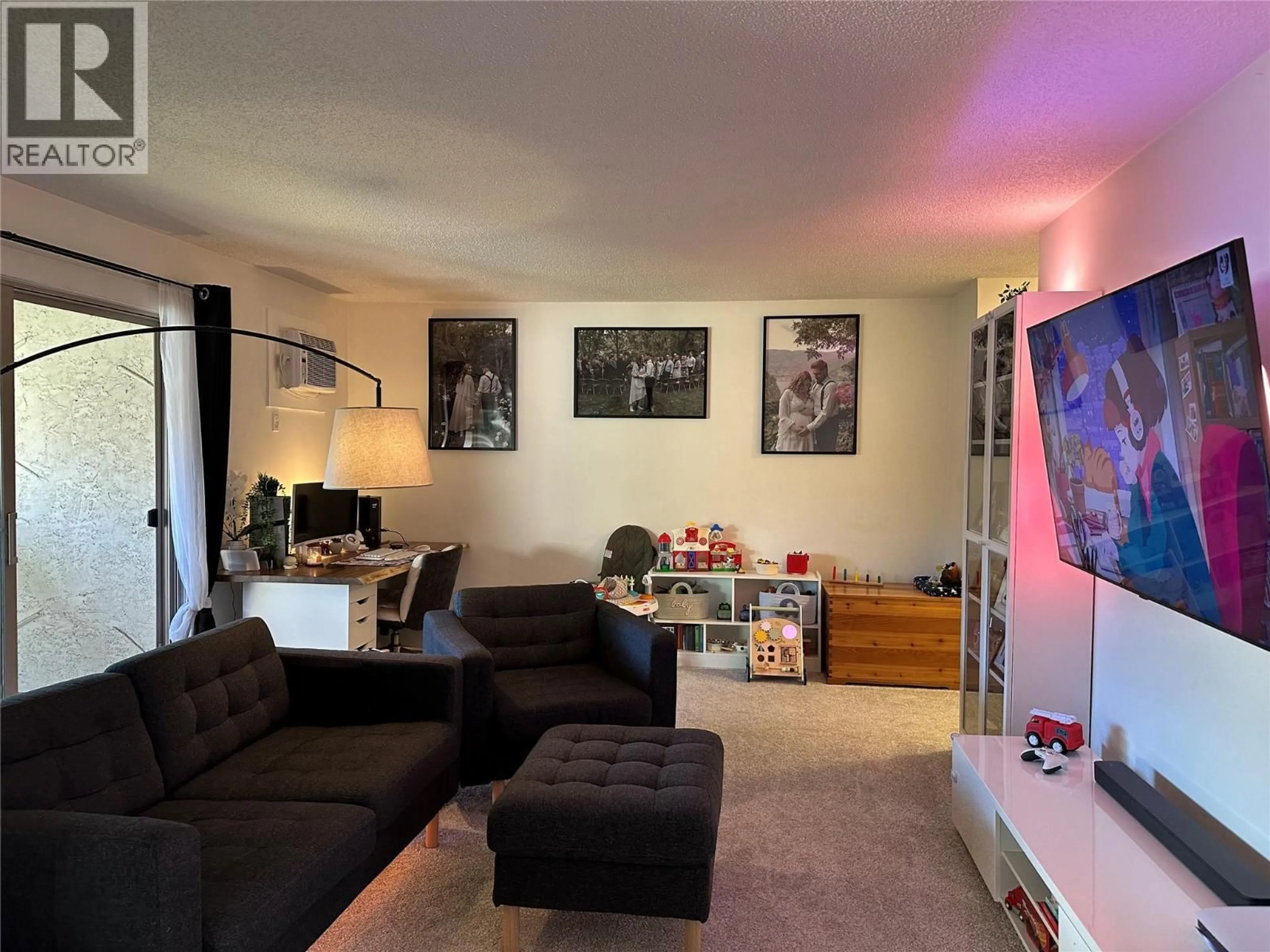 A pic of a room for 58 - 310 YORKTON AVENUE, Penticton British Columbia V2A6Z8