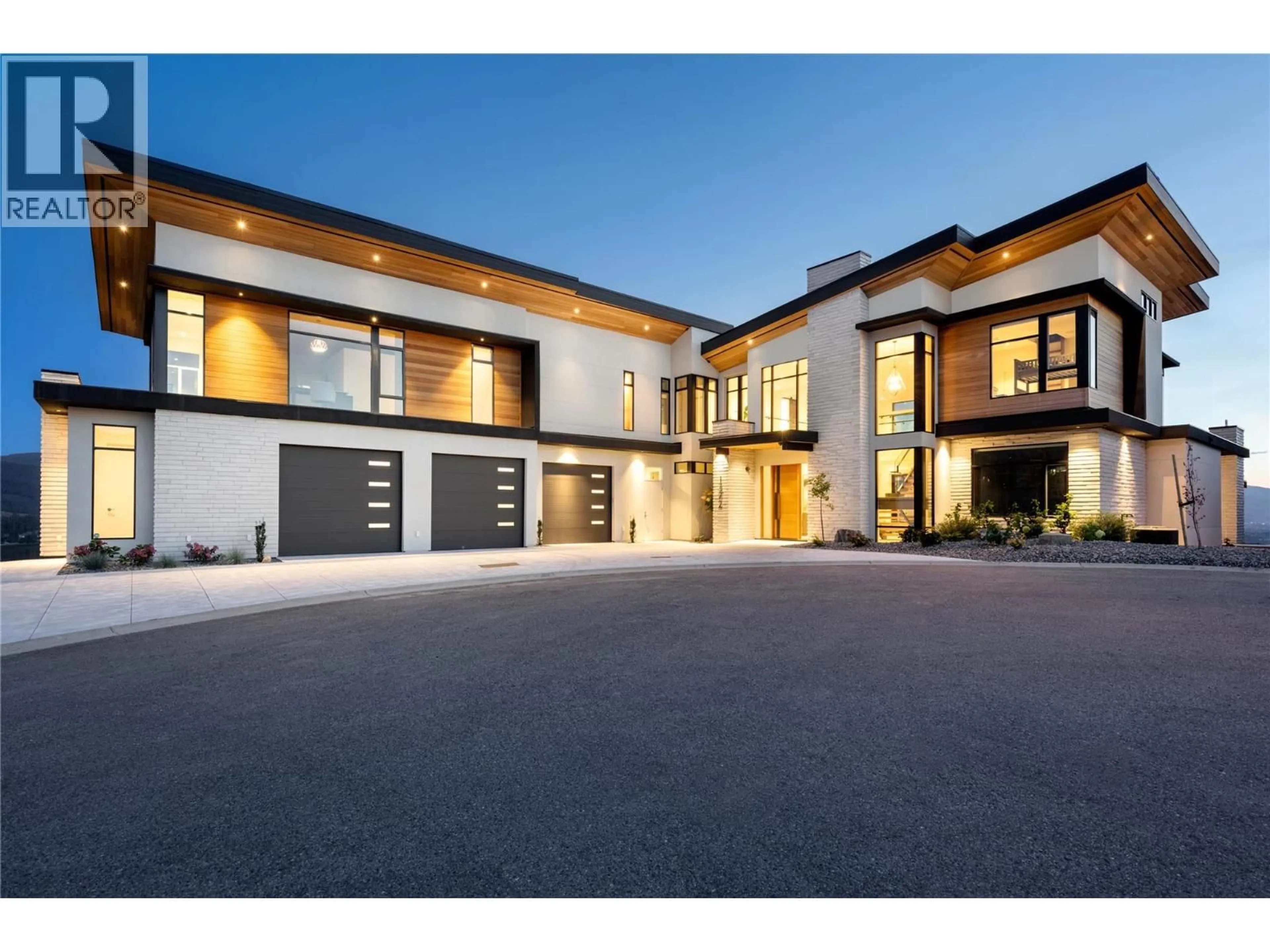 Unknown for 1372 MINE HILL DRIVE, Kelowna British Columbia V1P1S5
