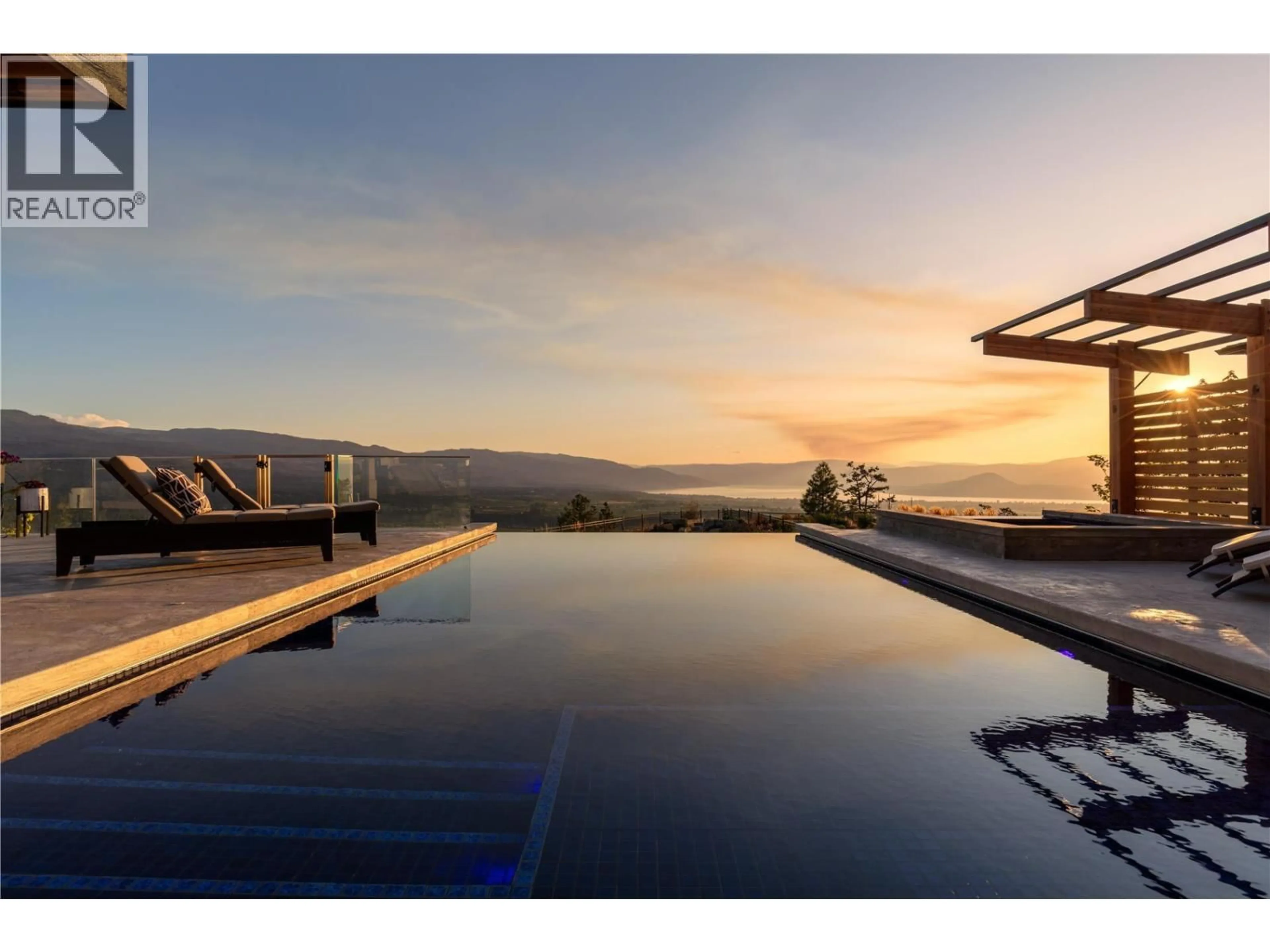 Pool for 1372 MINE HILL DRIVE, Kelowna British Columbia V1P1S5