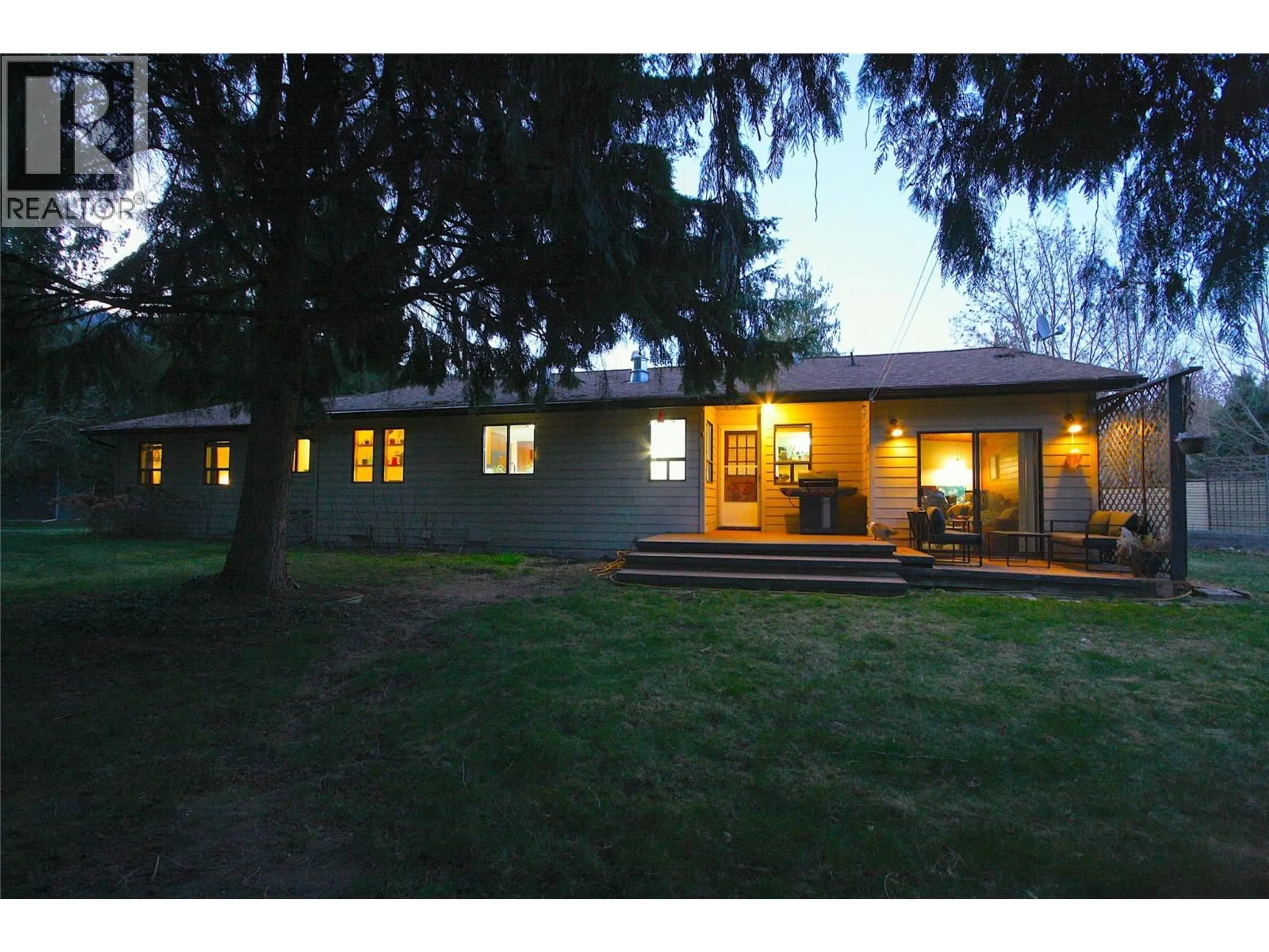 Unknown for 1402 AMHURST ROAD, Sicamous British Columbia V0E2V0