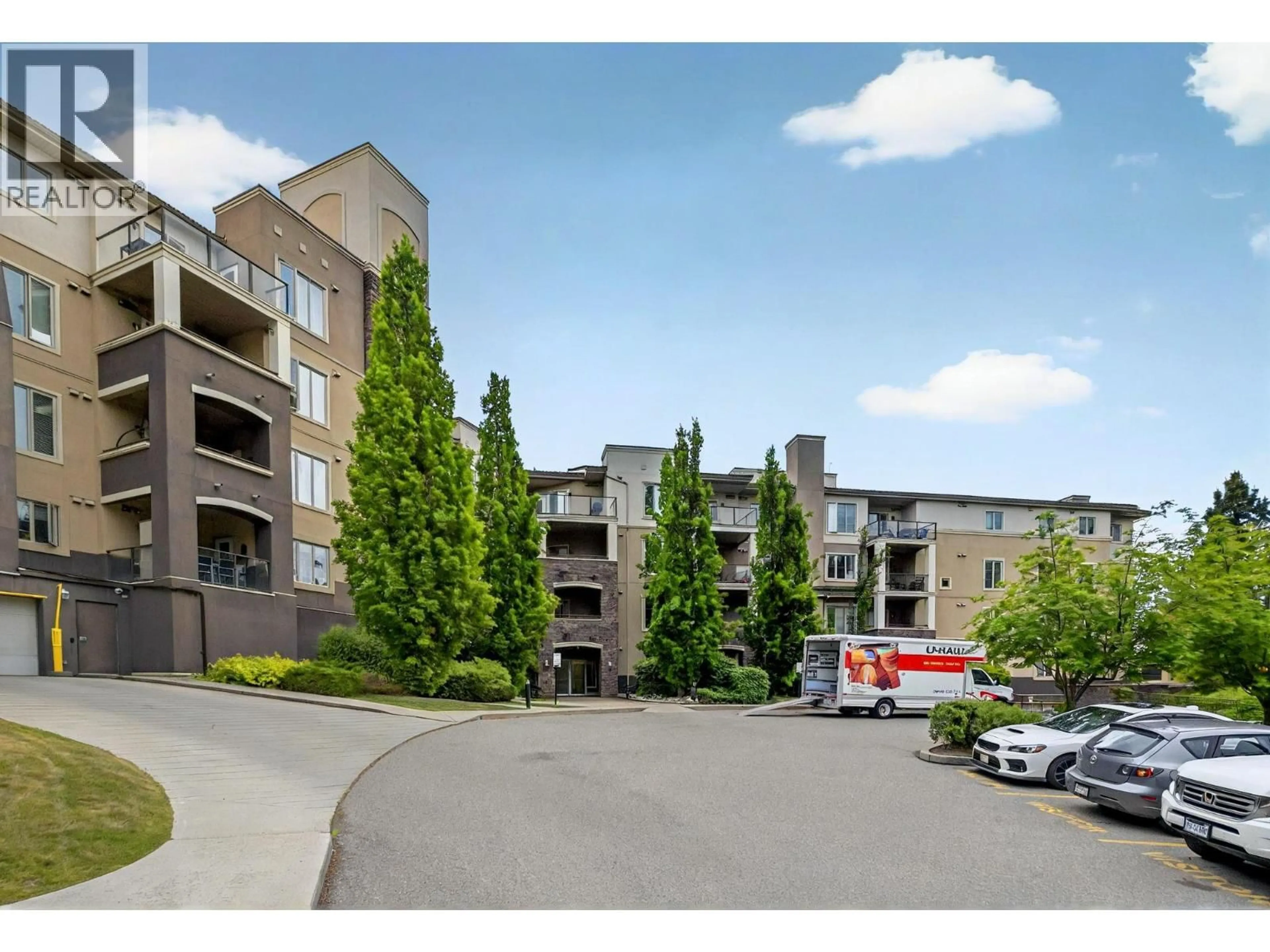 A pic from outside/outdoor area/front of a property/back of a property/a pic from drone, unknown for 2518 - 1873 COUNTRY CLUB DRIVE, Kelowna British Columbia V1V2W6