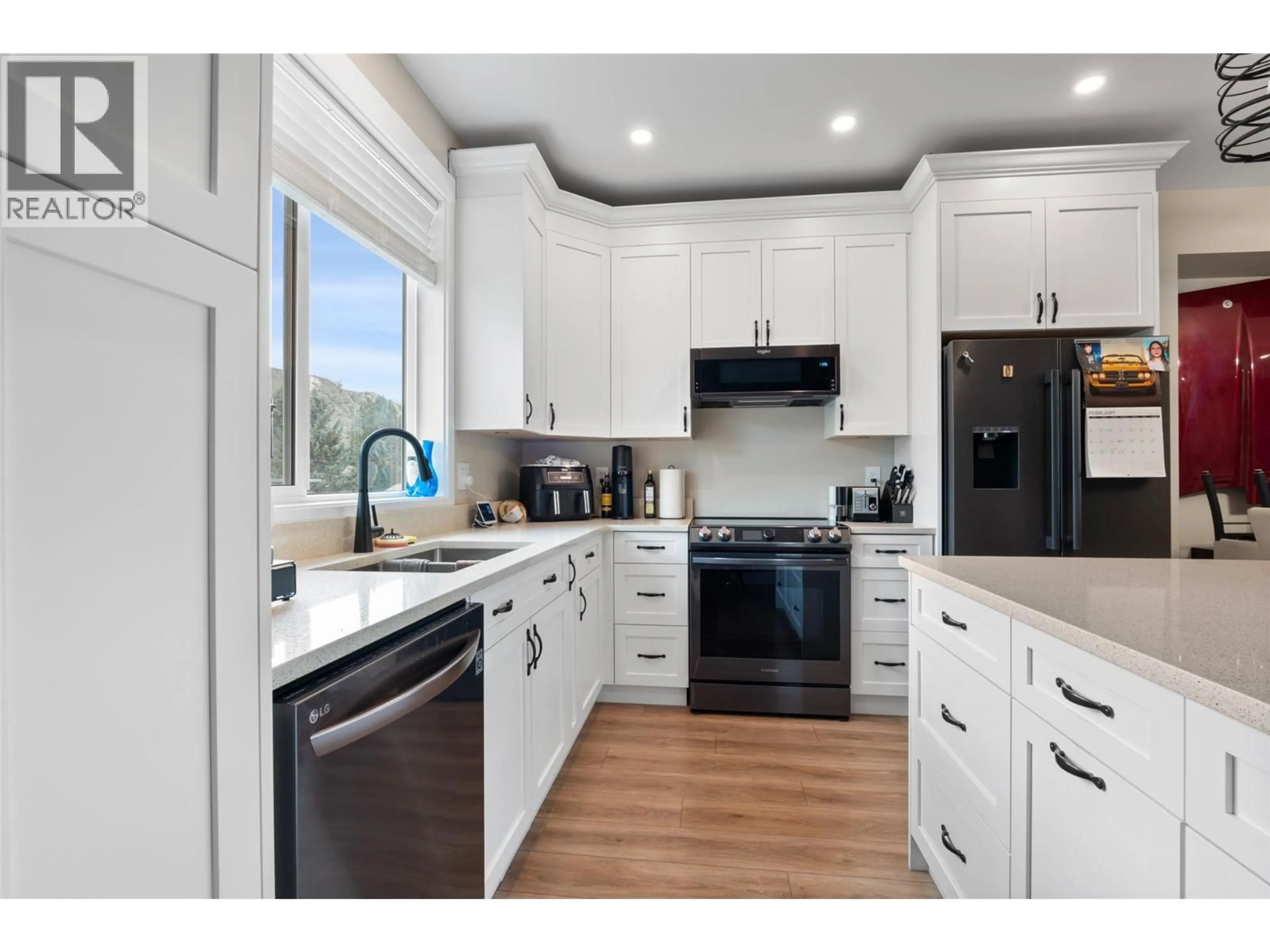 Open concept kitchen, ceramic/tile floor for 2535 SUNSET DRIVE, Kamloops British Columbia V2C4K1