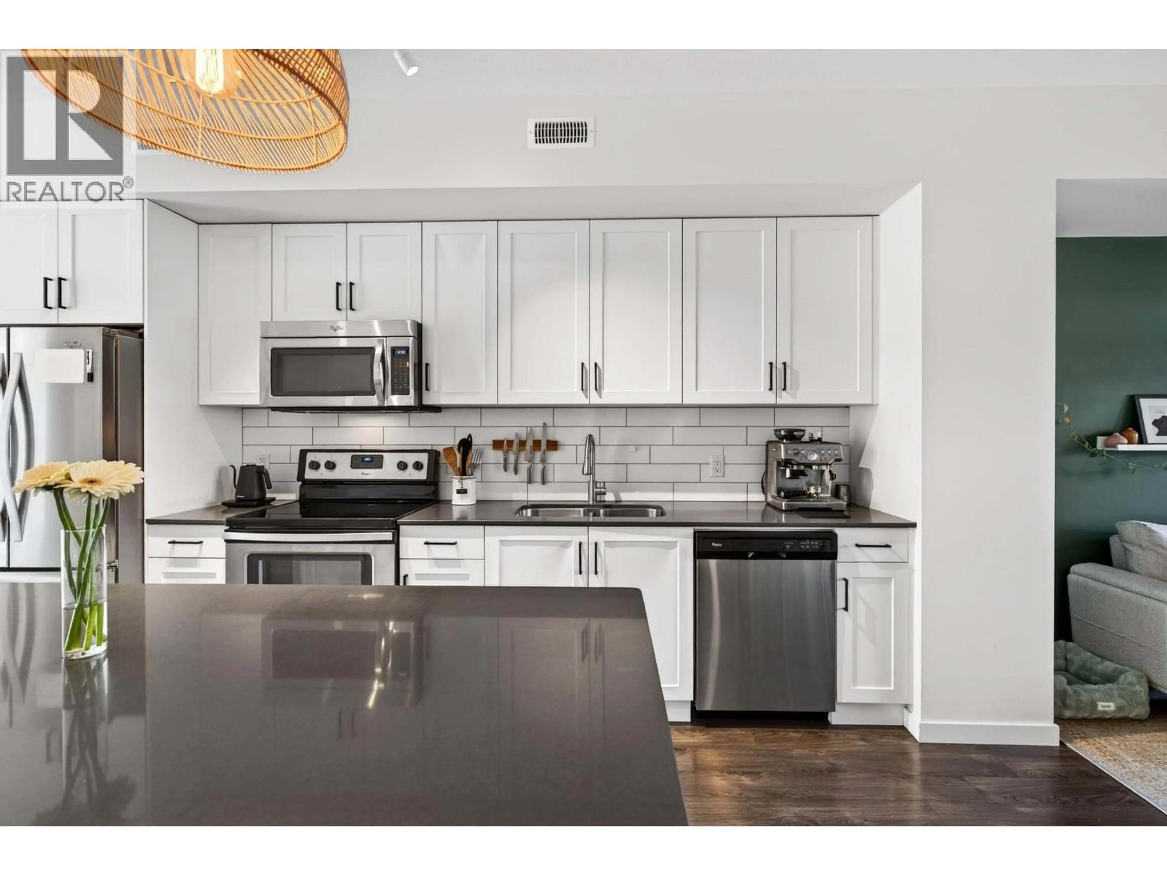 Open concept kitchen, unknown for 33 - 680 OLD MEADOWS ROAD, Kelowna British Columbia V1W5L4