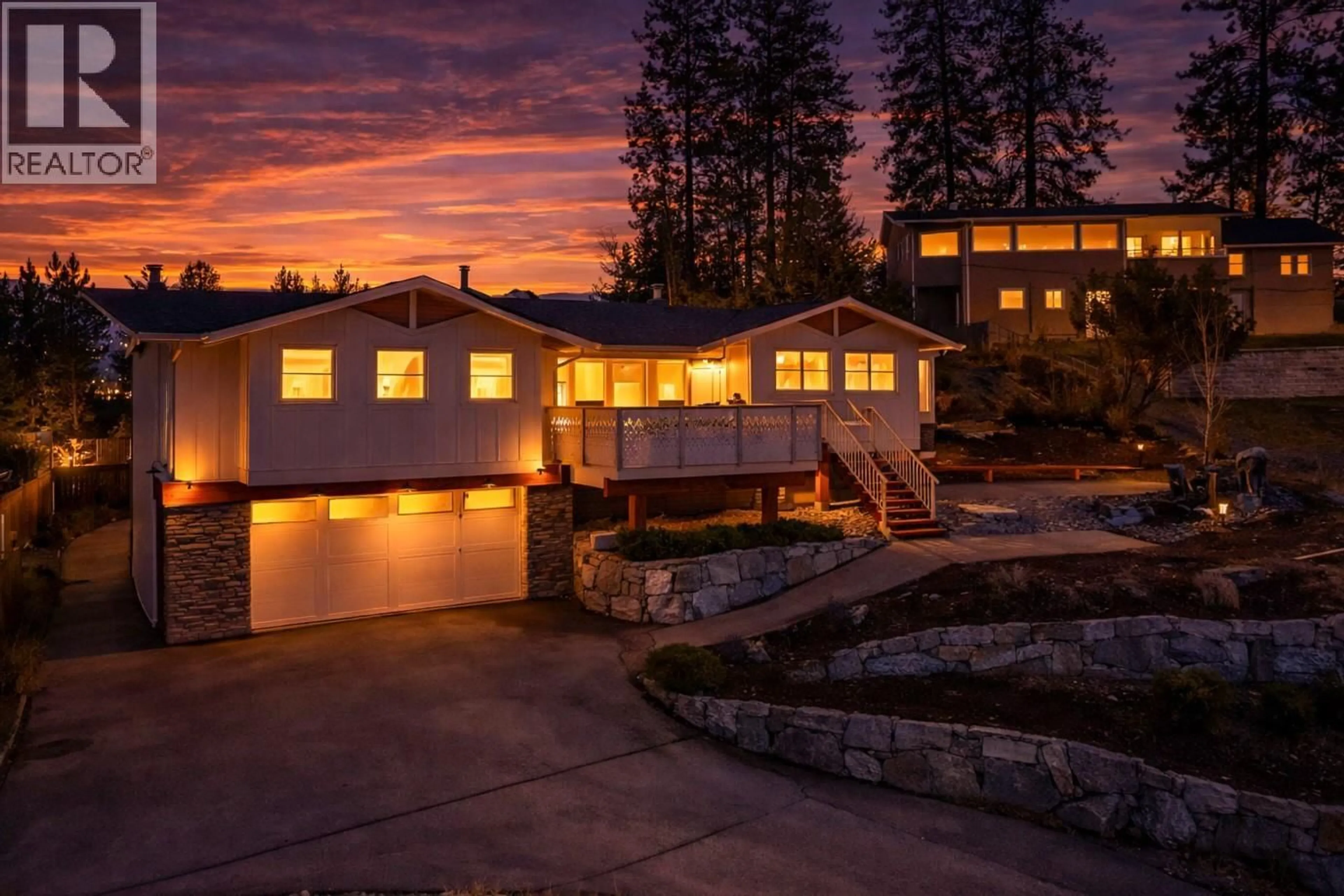 A pic from outside/outdoor area/front of a property/back of a property/a pic from drone, unknown for 488 SHEILA CRESCENT, Kelowna British Columbia V1W4L8