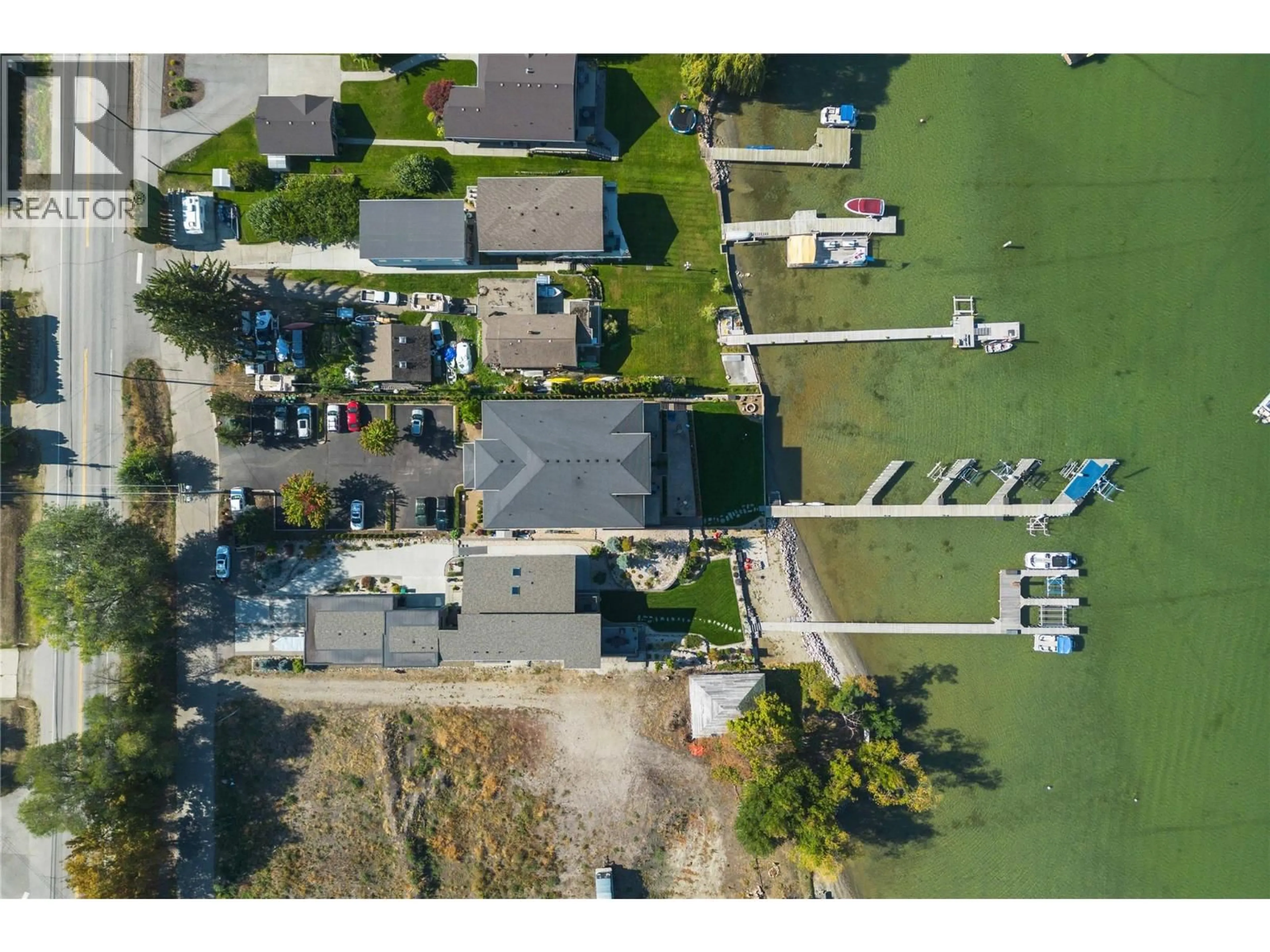 A pic from outside/outdoor area/front of a property/back of a property/a pic from drone, water/lake/river/ocean view for 102 - 7511 BROOKS LANE, Vernon British Columbia V1H2H9