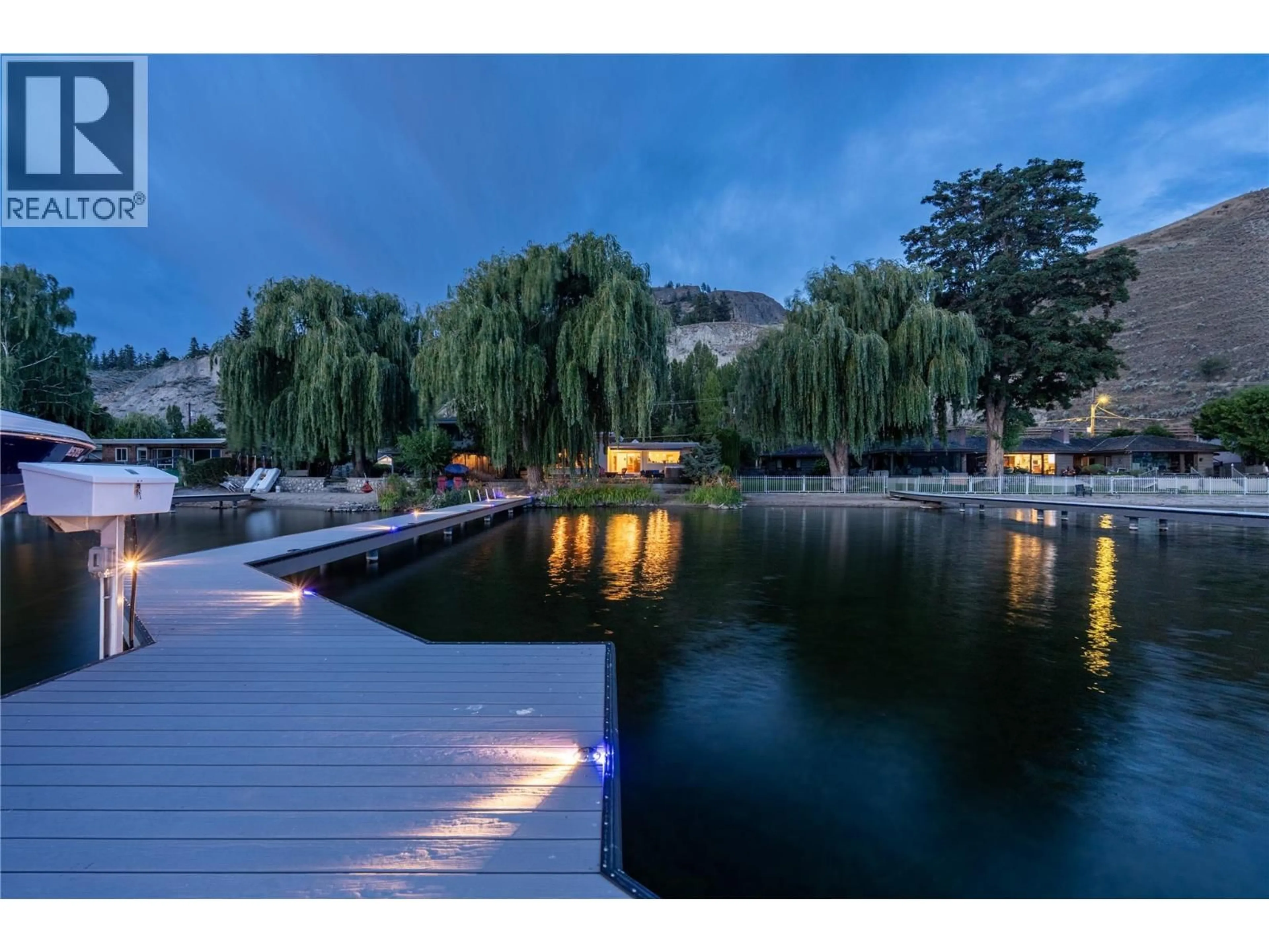 Blurry image for 4589 LAKESIDE ROAD, Penticton British Columbia V2A8W4