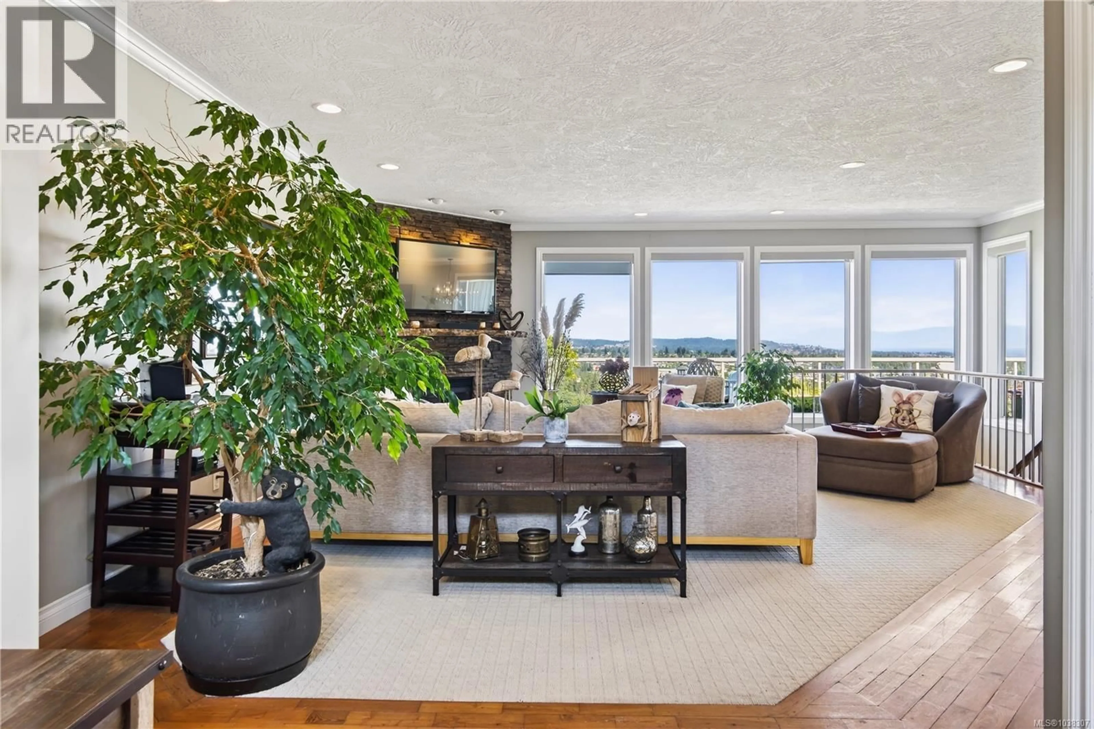Living room with furniture, unknown for 2122 WREN PLACE, Nanaimo British Columbia V9R7A7