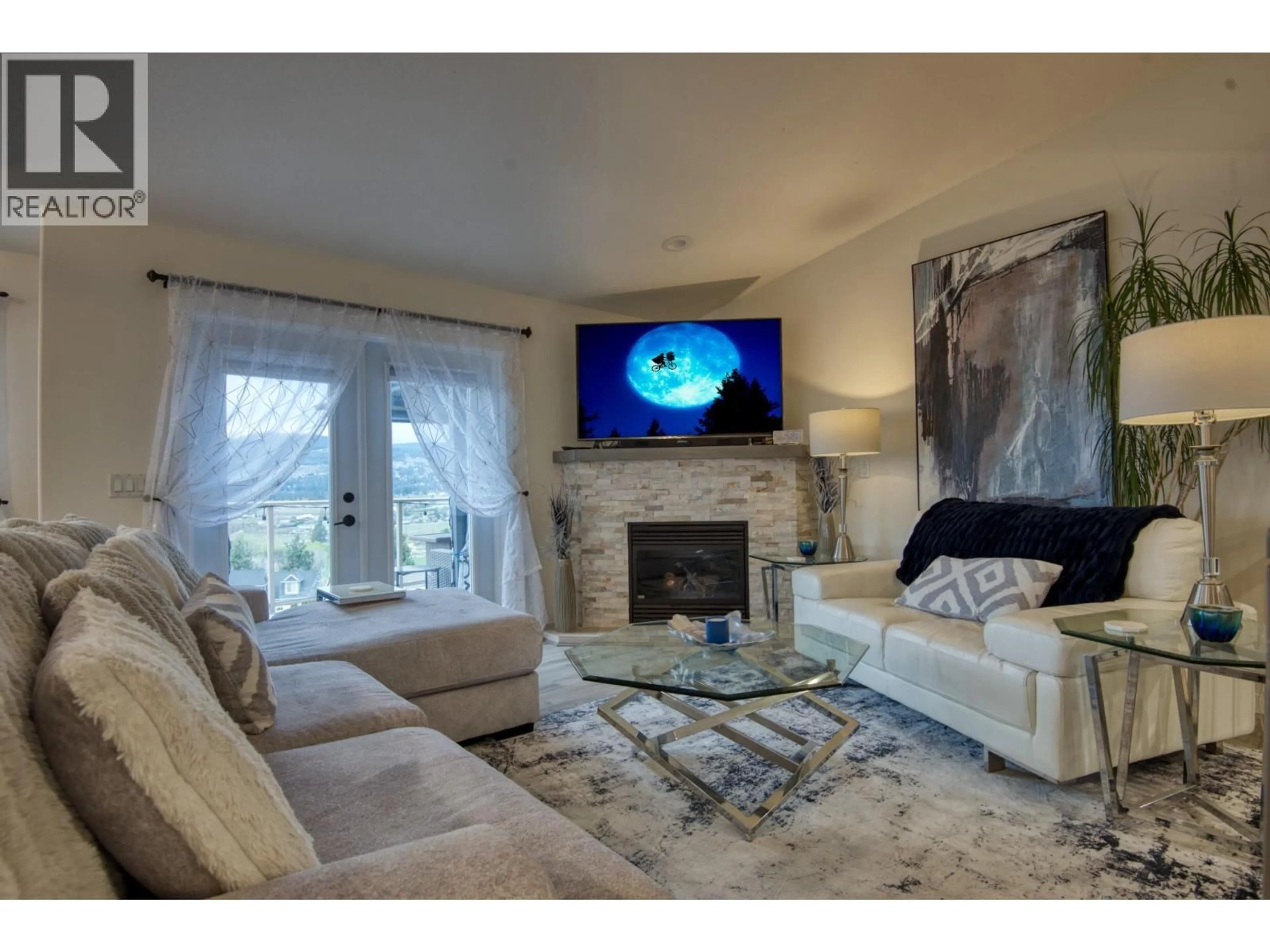 Home theater for 3088 SAGEVIEW ROAD, West Kelowna British Columbia V1Y2Y5