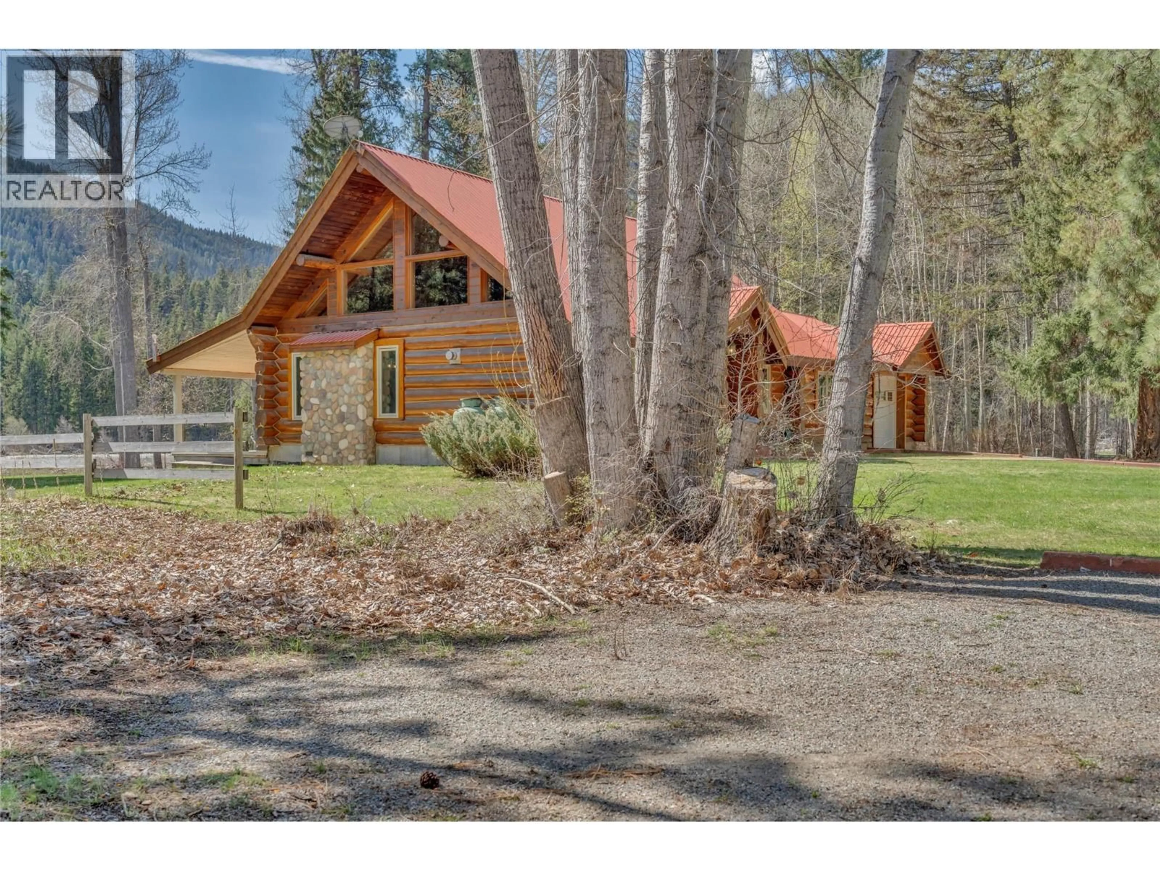 A pic from outside/outdoor area/front of a property/back of a property/a pic from drone, unknown for 2481 COALMONT ROAD, Coalmont-Tulameen British Columbia V0H1G0