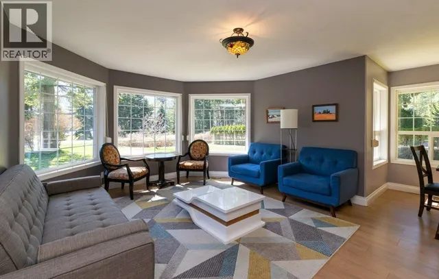 3789 ZINCK ROAD, Scotch Creek 4