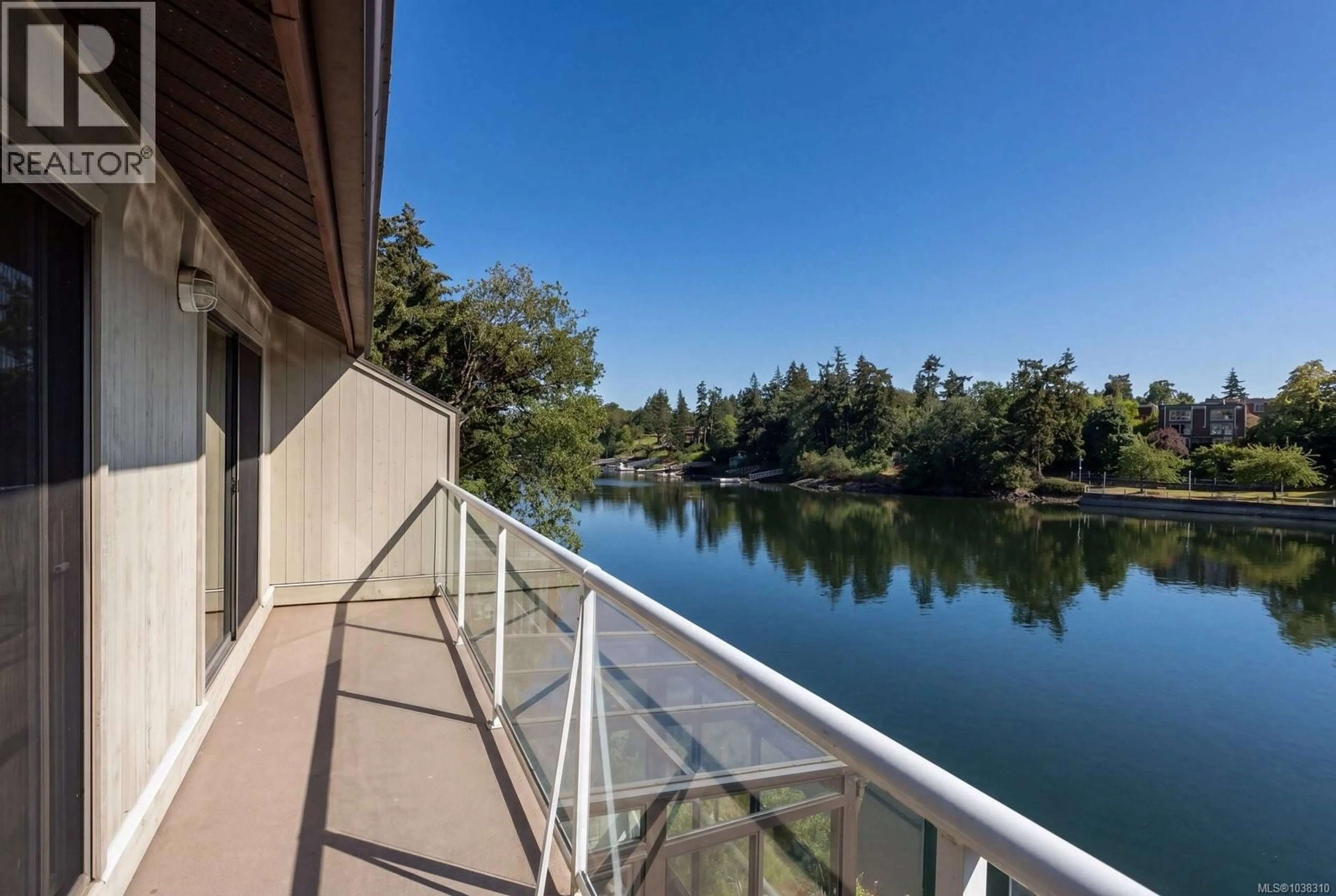 Patio, water/lake/river/ocean view for 3 - 67 GORGE ROAD WEST, Saanich British Columbia V9A1L9