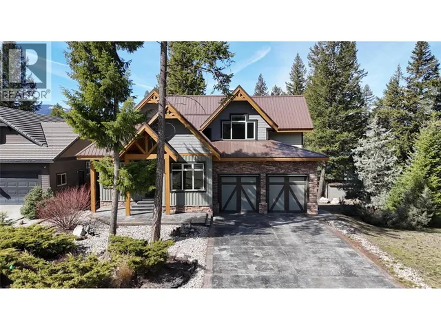 4997 EAGLEBROOK COURT, Fairmont Hot Springs 4