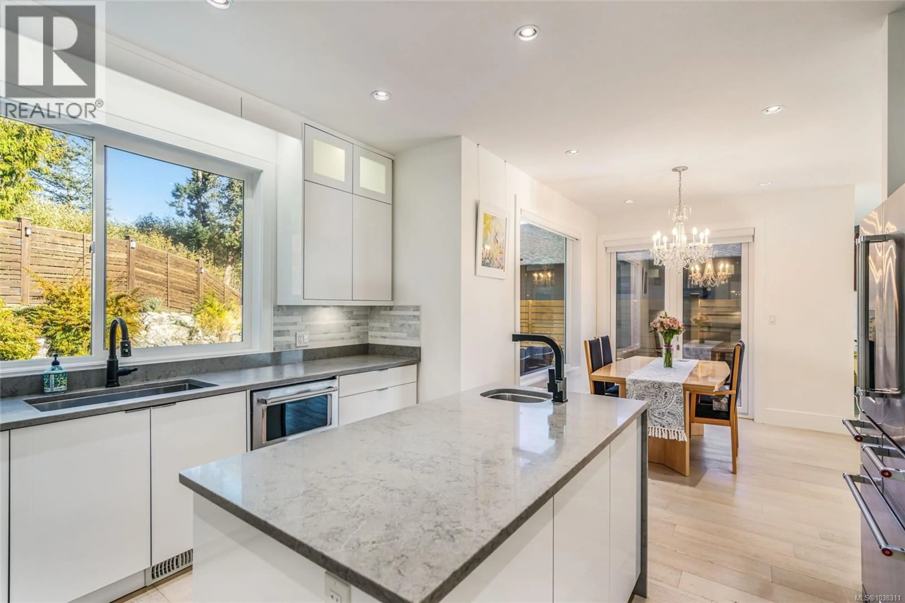 Open concept kitchen, ceramic/tile floor for 217 TIMBERCREST WAY, Nanaimo British Columbia V9T0H1