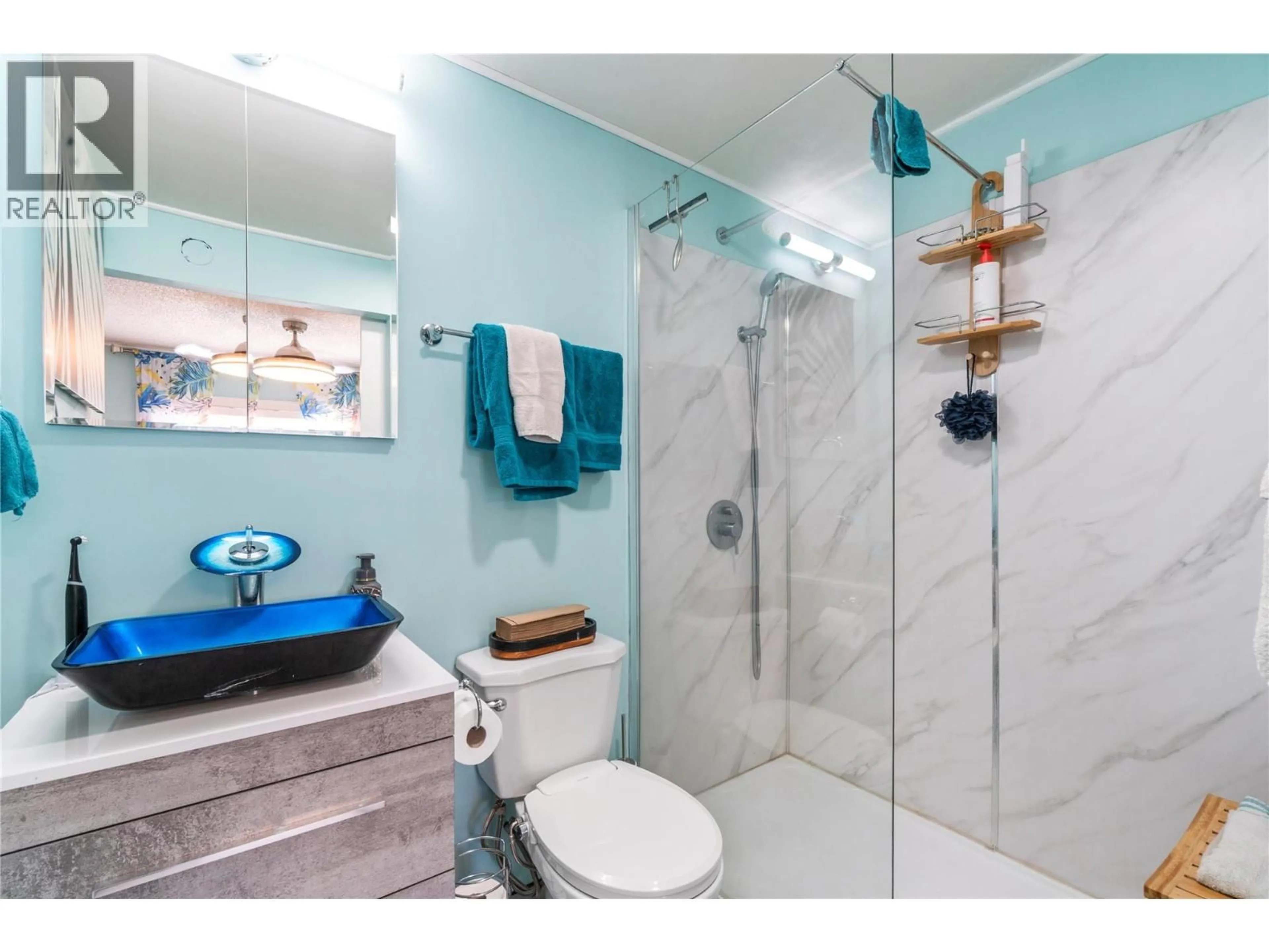 Standard bathroom, ceramic/tile floor for 15 - 3063 HORNSBERGER ROAD, Salmon Arm British Columbia V1E4R8