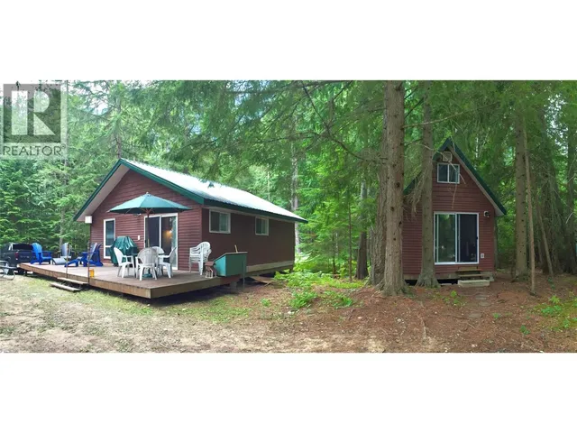 3848 ROCK ISLAND ROAD, Nakusp 5