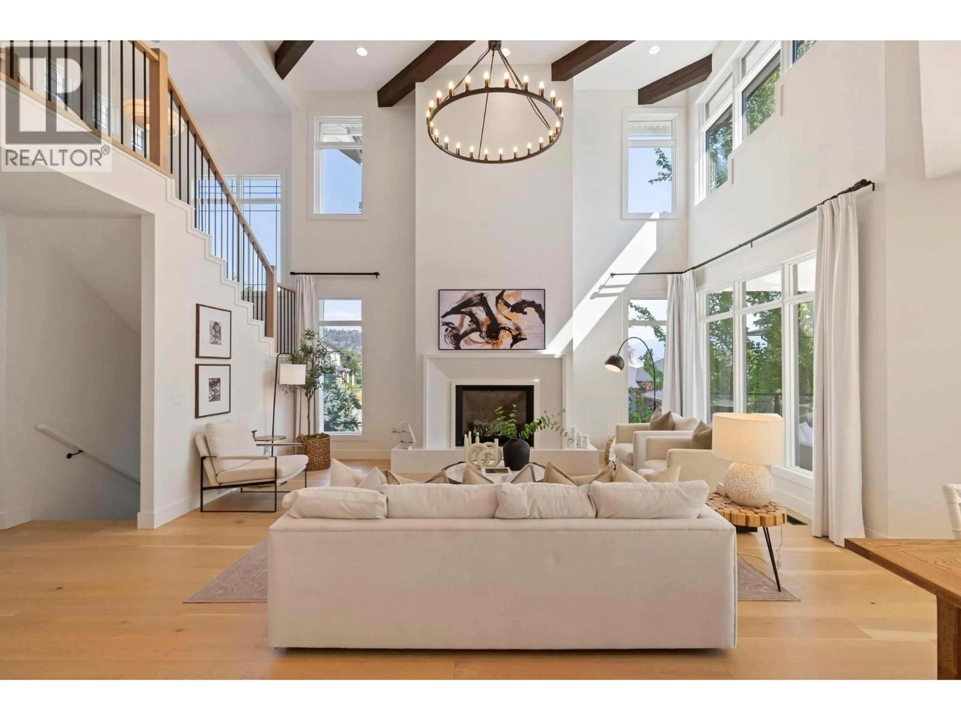 Unknown for 1743 MARKHAM COURT, Kelowna British Columbia V1V2W1