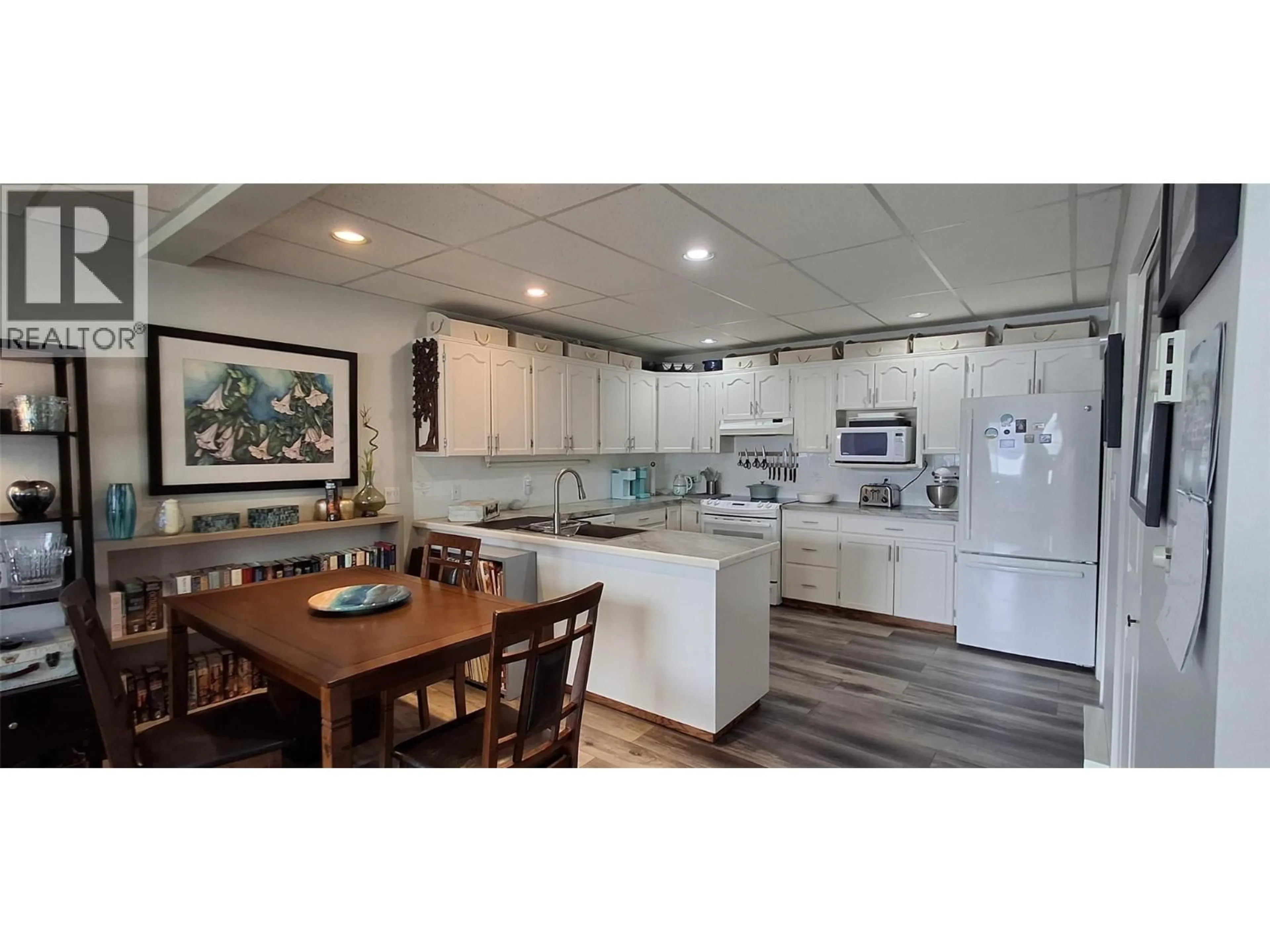 Open concept kitchen, unknown for 3610 EAGLE BAY ROAD, Eagle Bay British Columbia V0E1T0