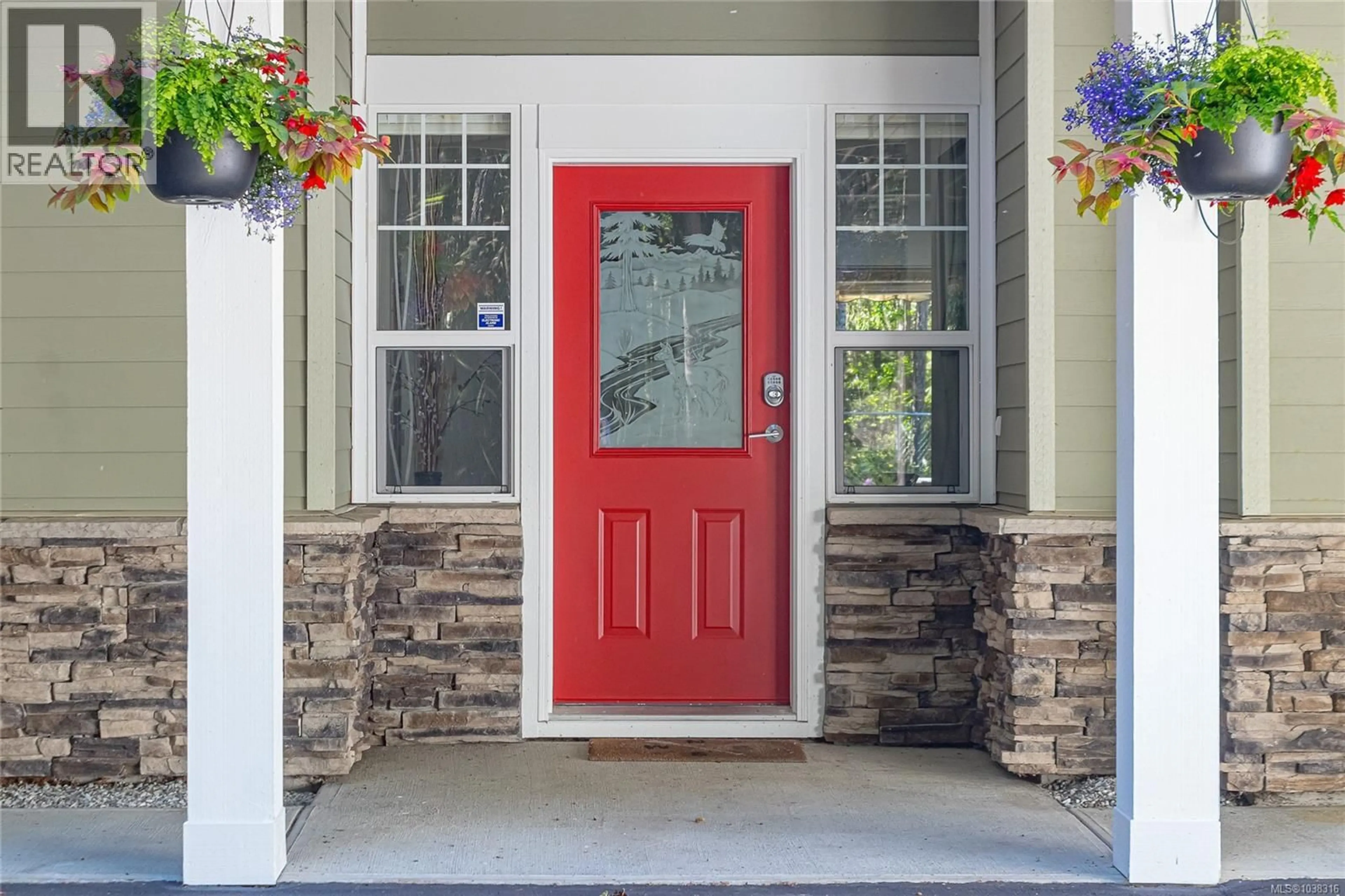 Indoor entryway for 900 RIVERS EDGE DRIVE, Nanoose Bay British Columbia V9P9L6