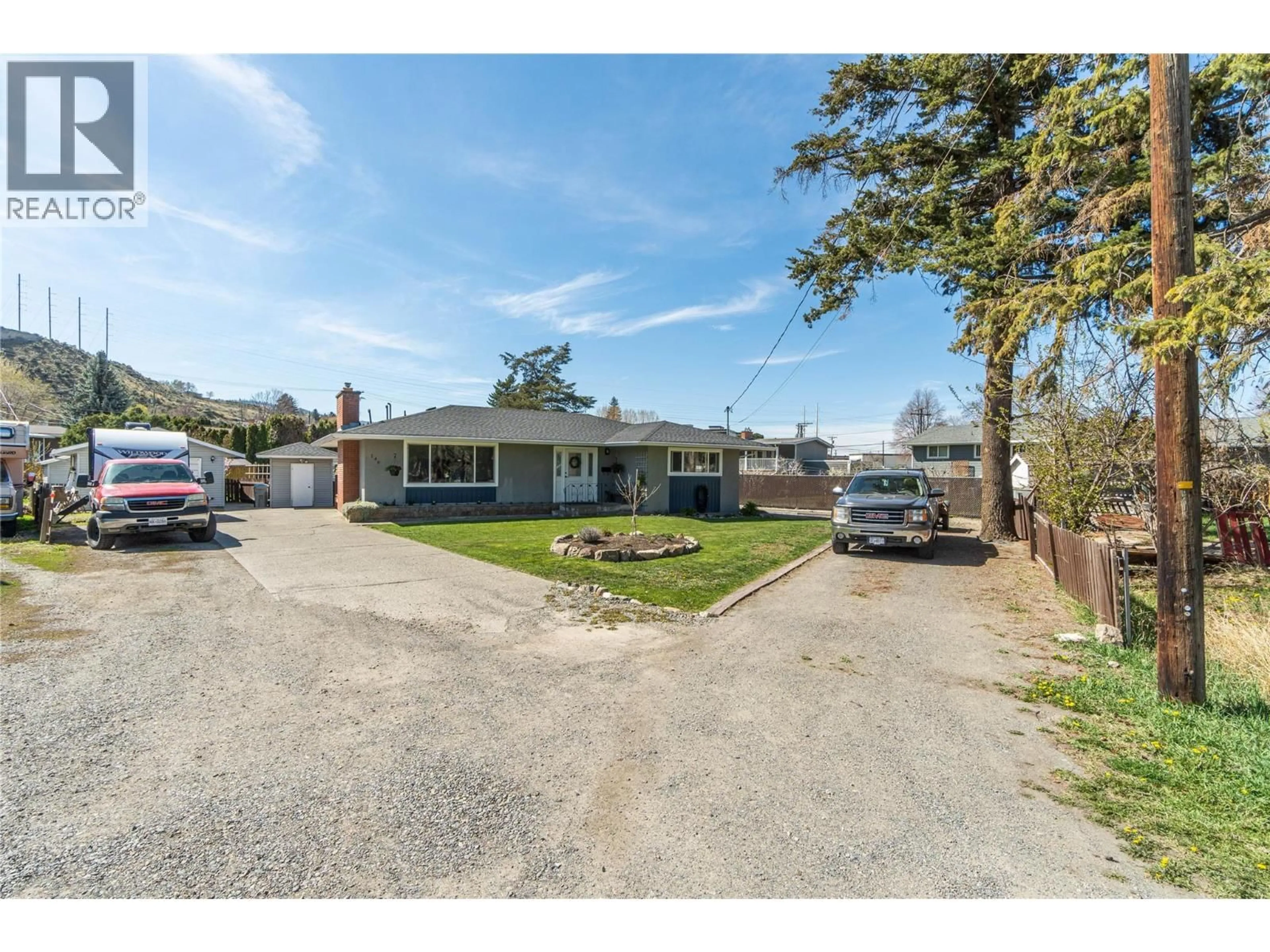 A pic from outside/outdoor area/front of a property/back of a property/a pic from drone, street for 146 CURLEW PLACE, Kamloops British Columbia V2C4J1