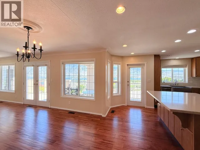 4016 PEBBLE BEACH DRIVE, Osoyoos 5